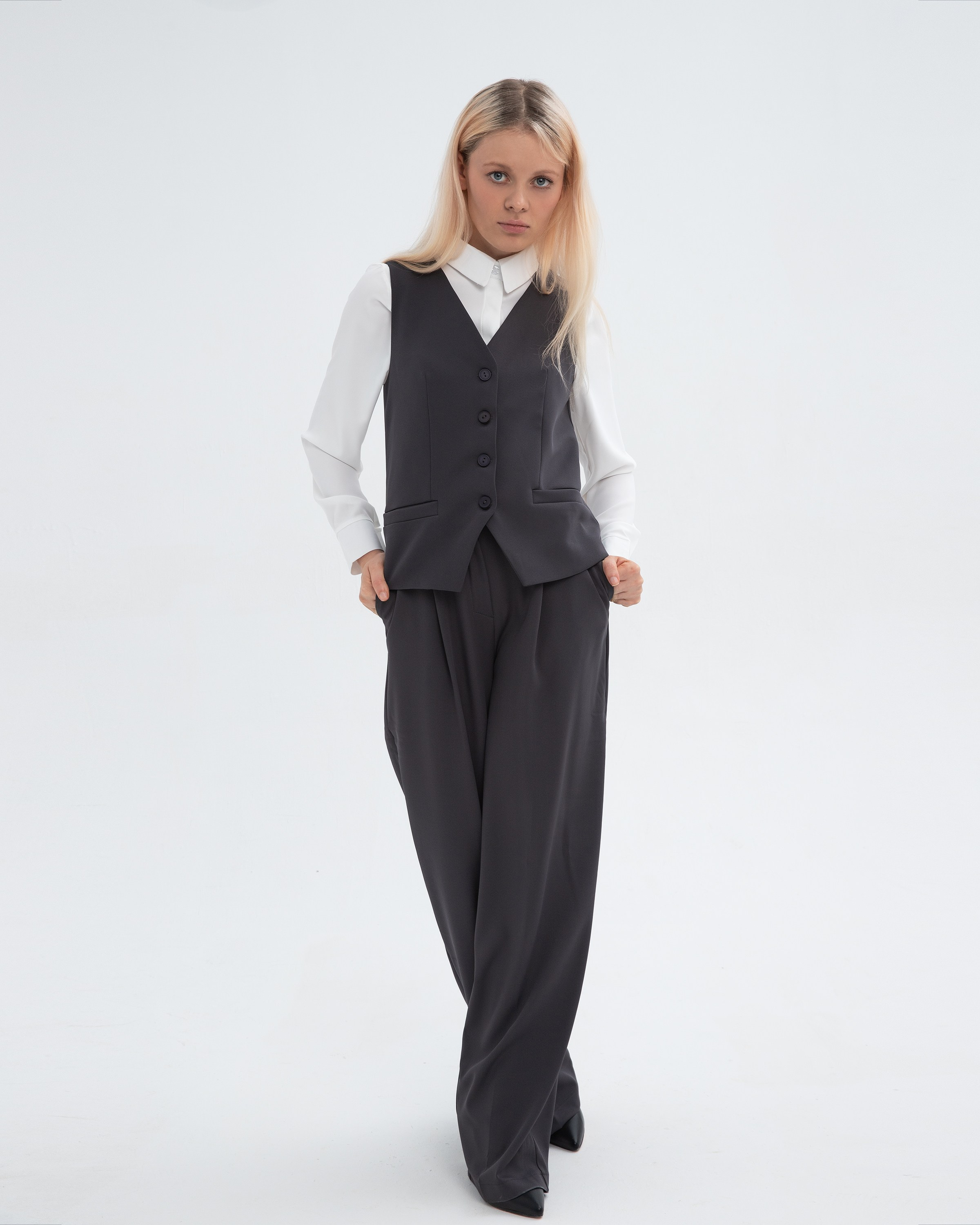 Деловой женский костюм. Фотограф в Москве и Московской области Ольга Дробышева