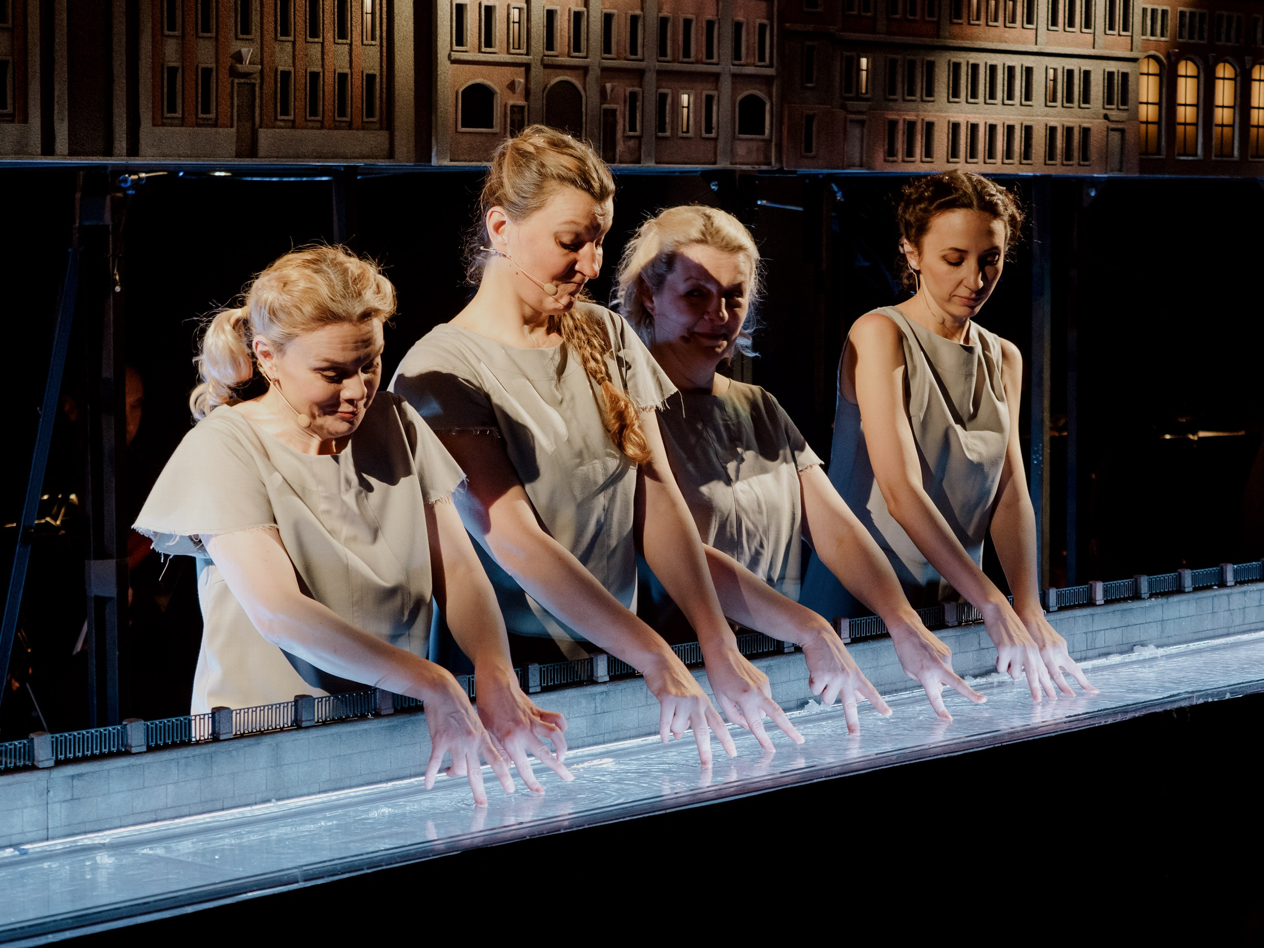 «Петербург — Петроград — Ленинград». Маруся Машкова • Фотограф в Москве