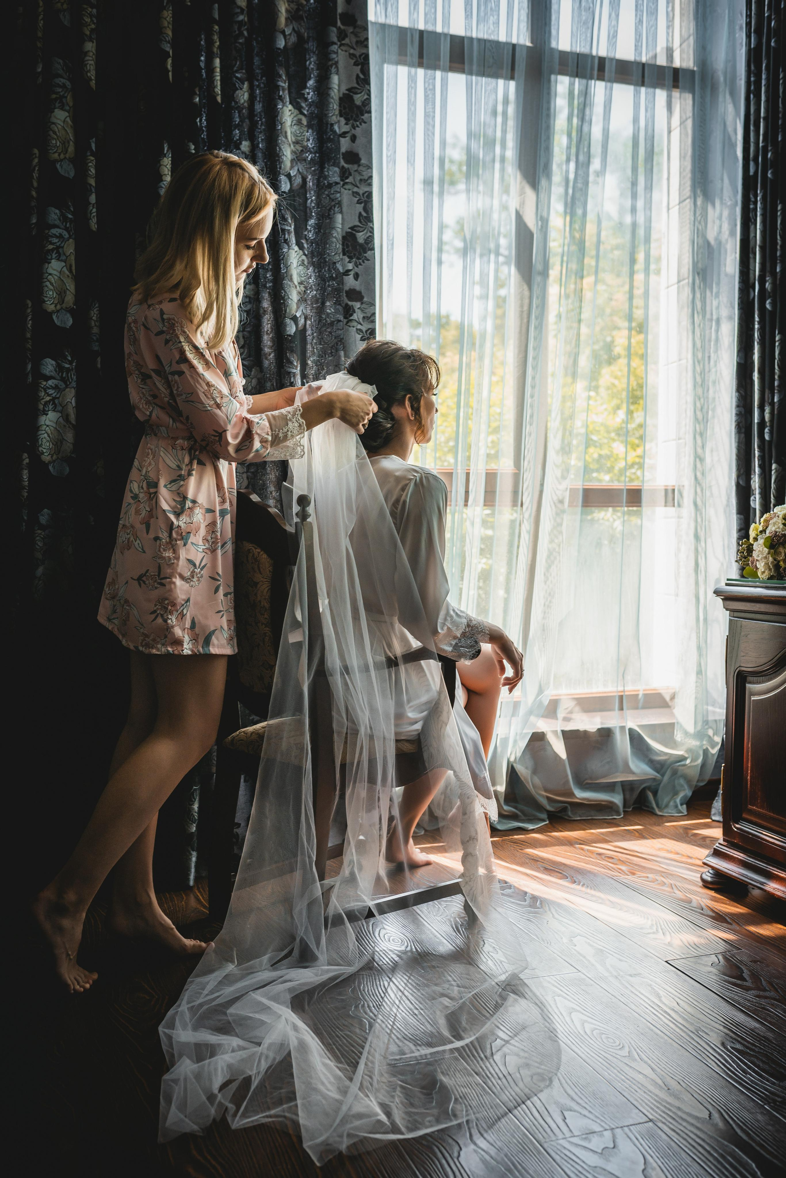 Свадебный и Студийный фотограф из Казахстана Артем Орлянский