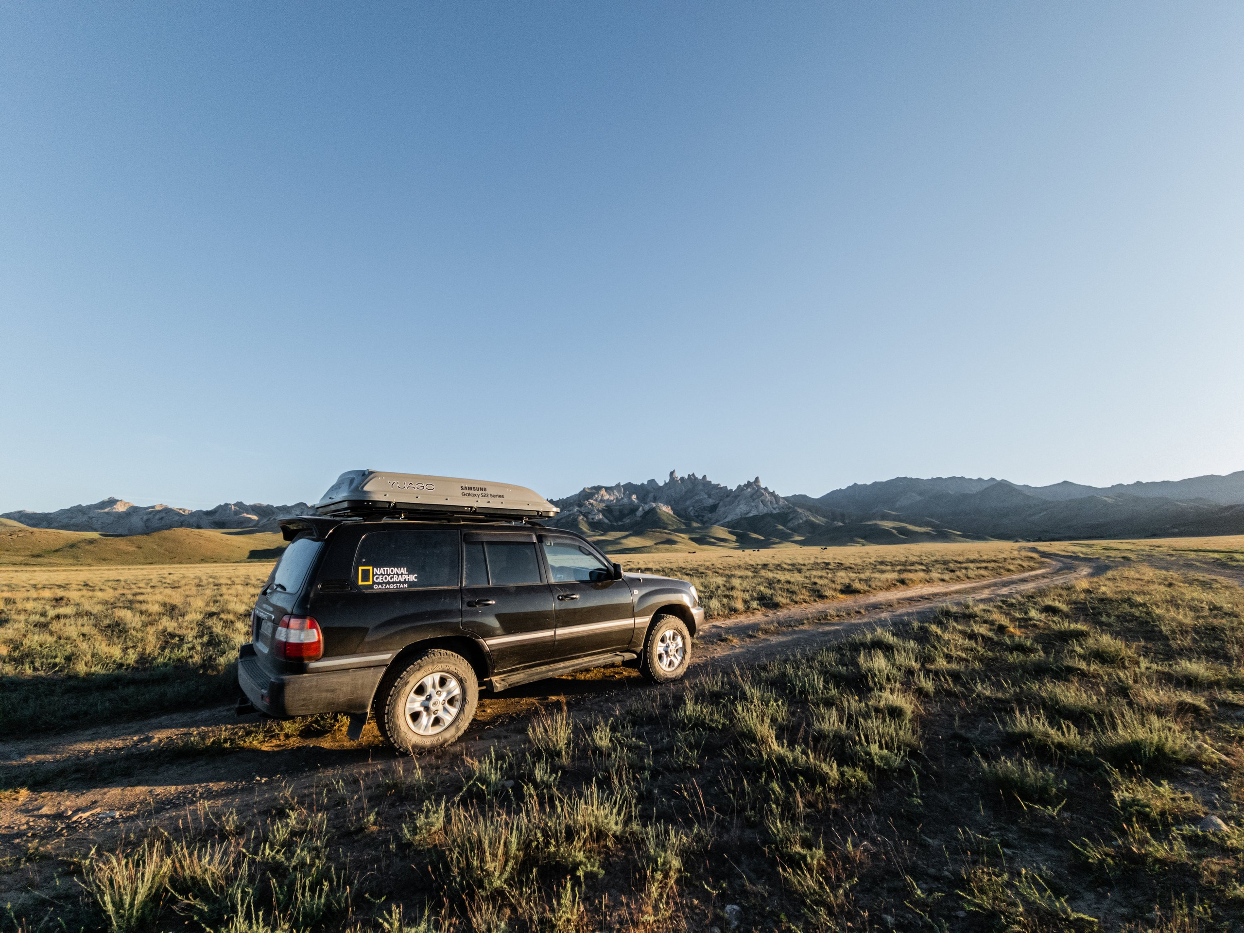 Экспедиция NatGeo Kazakhstan ЮКО. Свадебный и Студийный фотограф из Казахстана Артем Орлянский