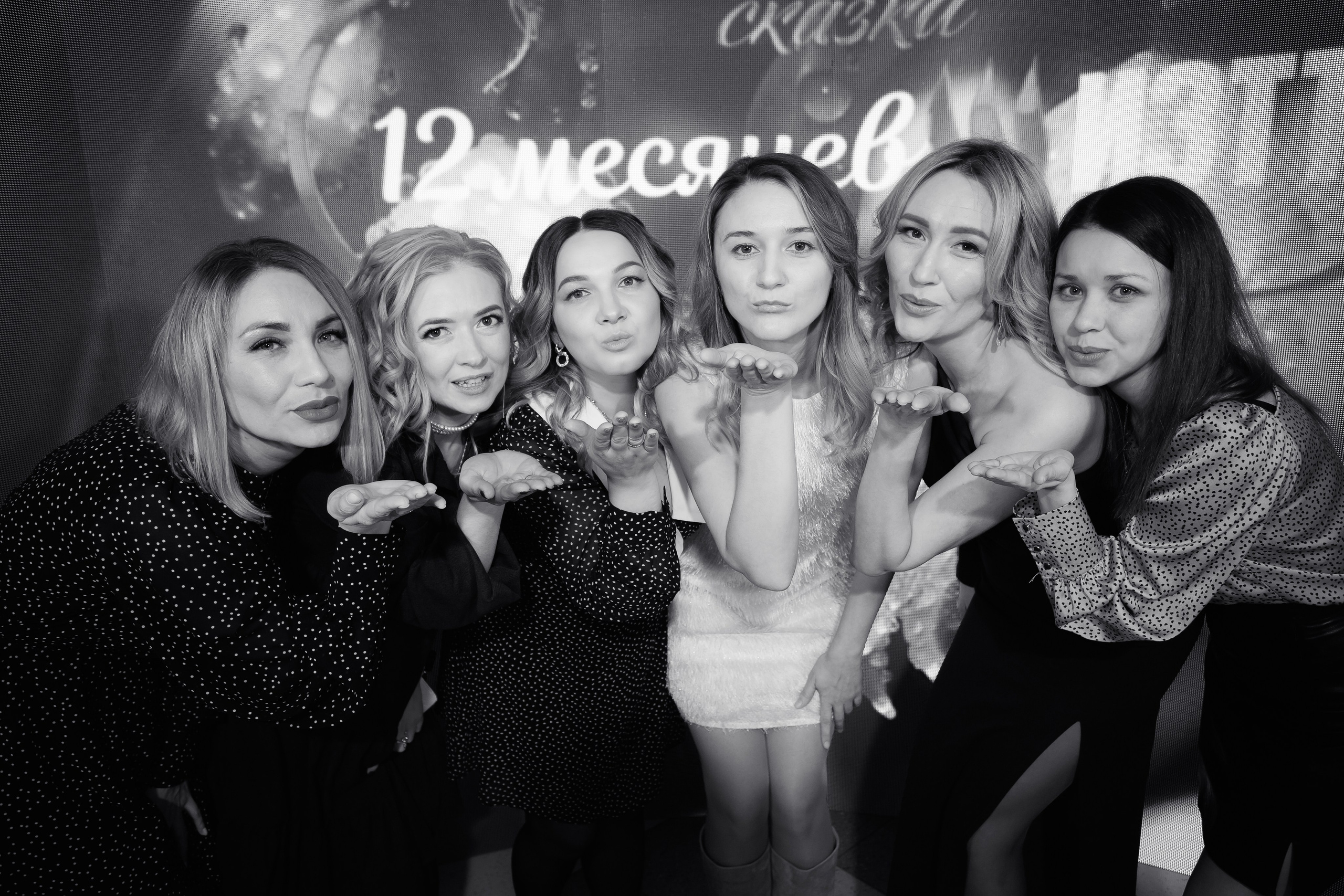 РЕПОРТАЖ: НОВЫЙ ГОД В ДК МЕТАЛЛУРГ. Профессиональный фотограф в Ижевске Леша Петров