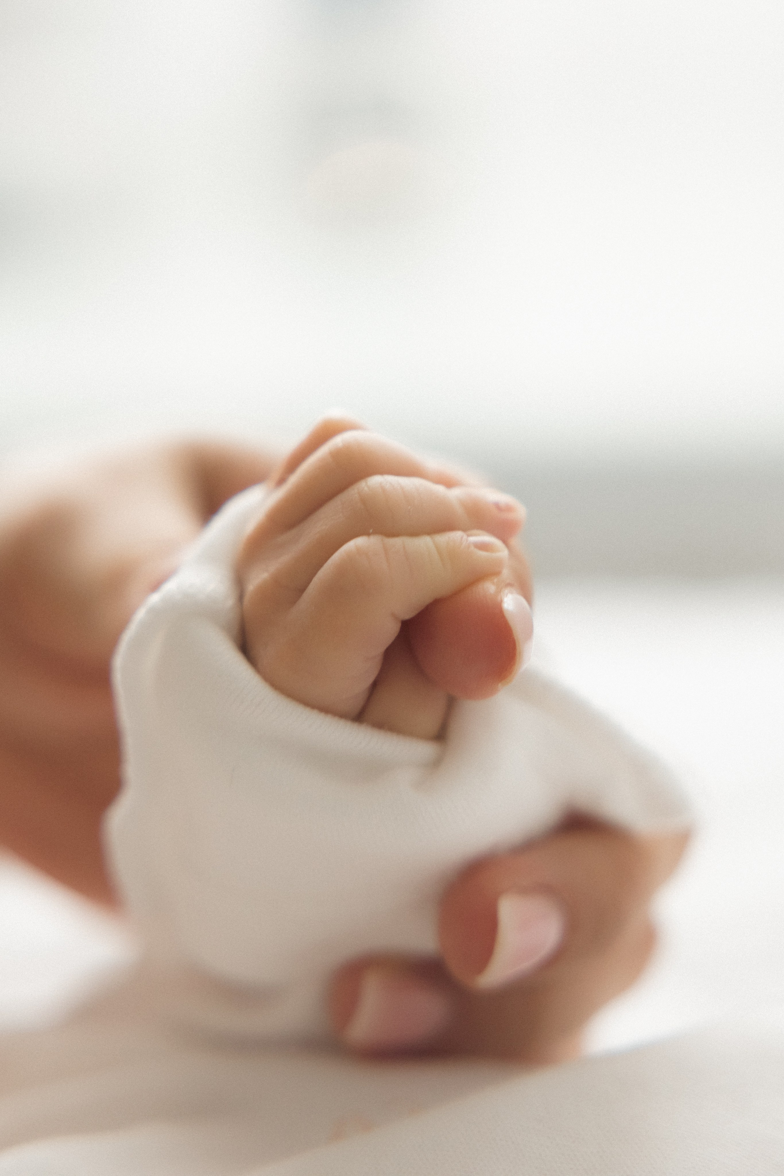 Съемка Fresh — заказать фотосессию новорожденных в первые дни жизни в роддоме или дома. Фотографы на роды в Москве. Фото и видео родов. Фотопроект «Продолжение рода»