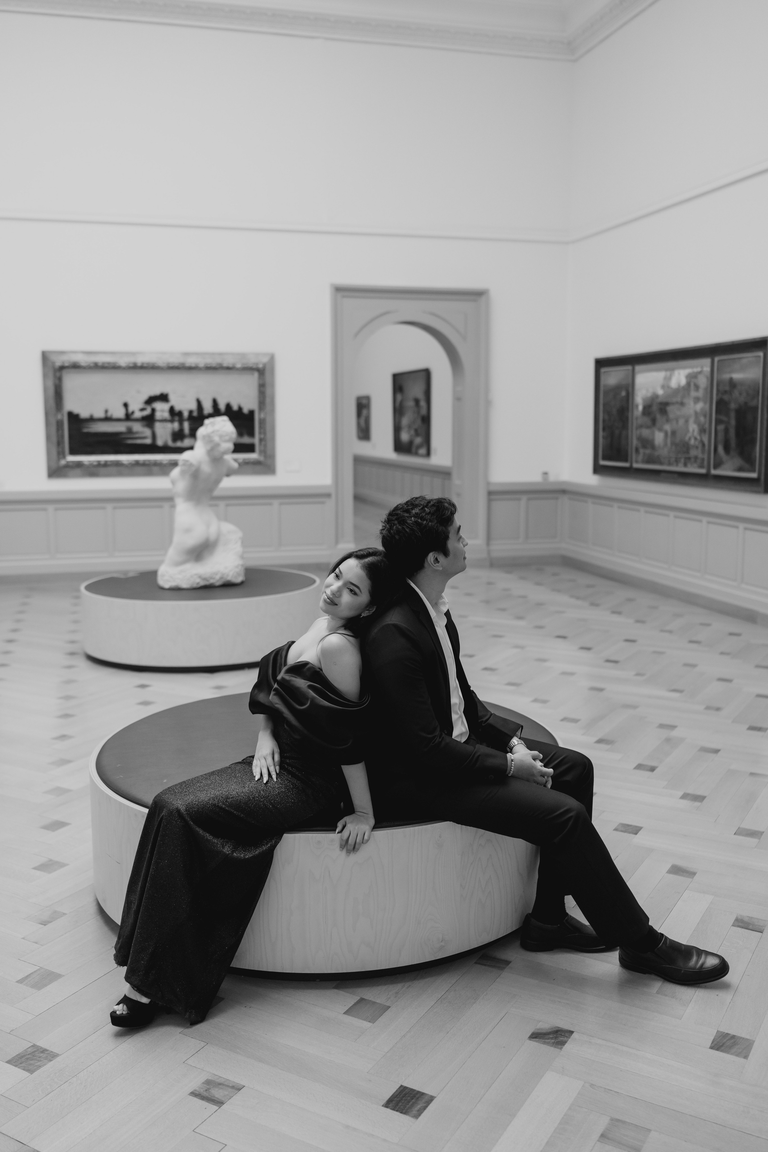Fifi & Shamil | The Museum of Art. Профессиональный свадебный фотограф в Женеве и Швейцарии | Таня Вовчецкая