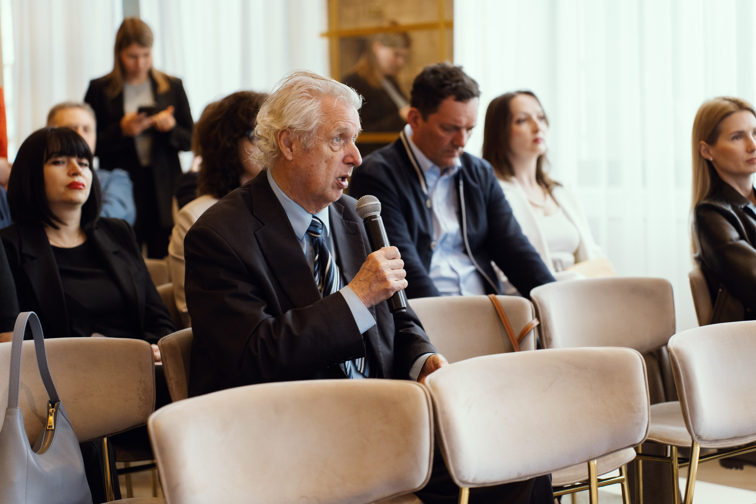 Бизнес-завтрак. ФОТОГРАФ ИВАН СЕЛИВАНОВ