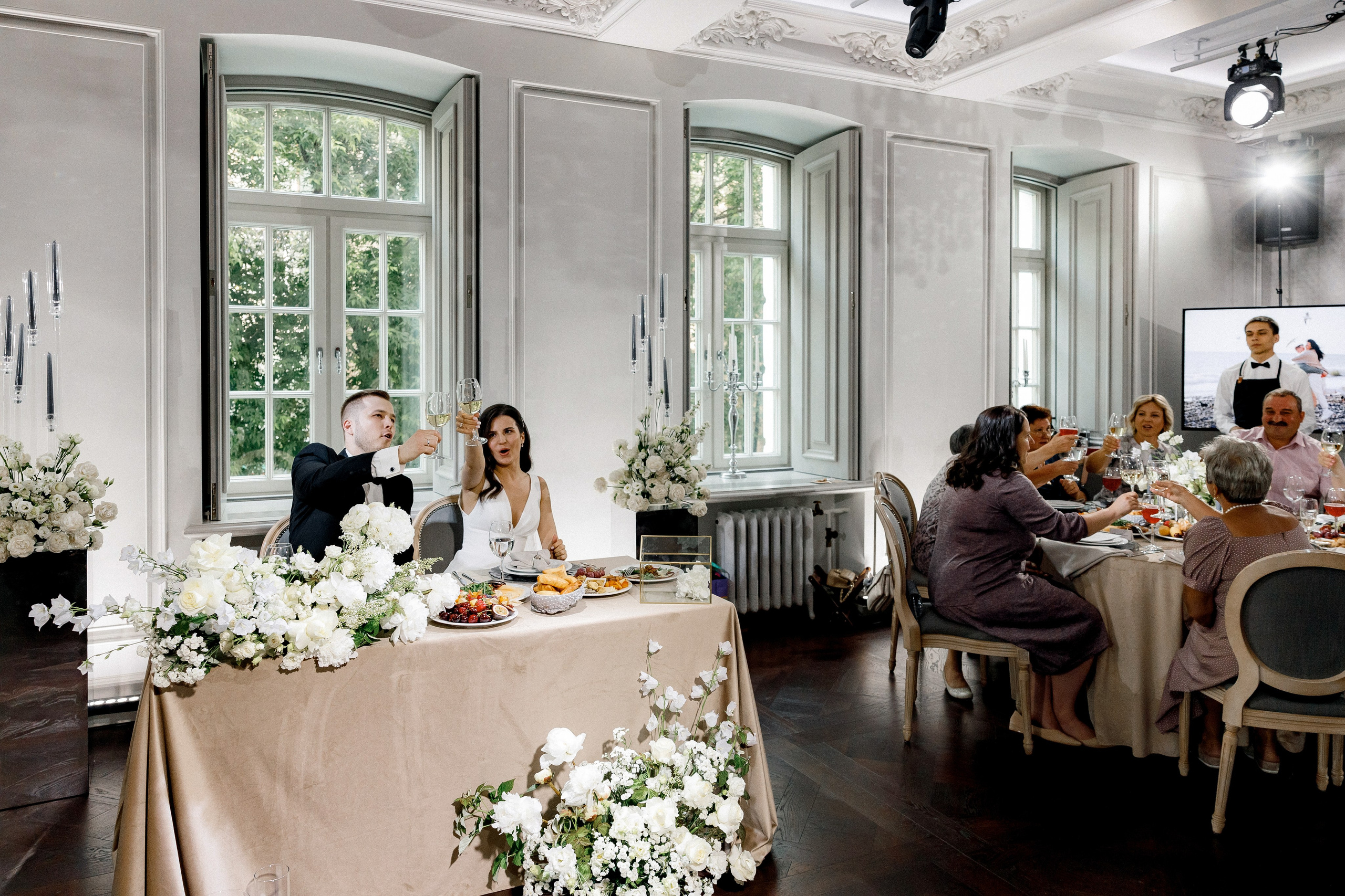 Свадебный ужин в Ресторане Michel на Красной Пресне. Свадебный фотограф в Москве и Санкт-Петербурге Денис Ходюков