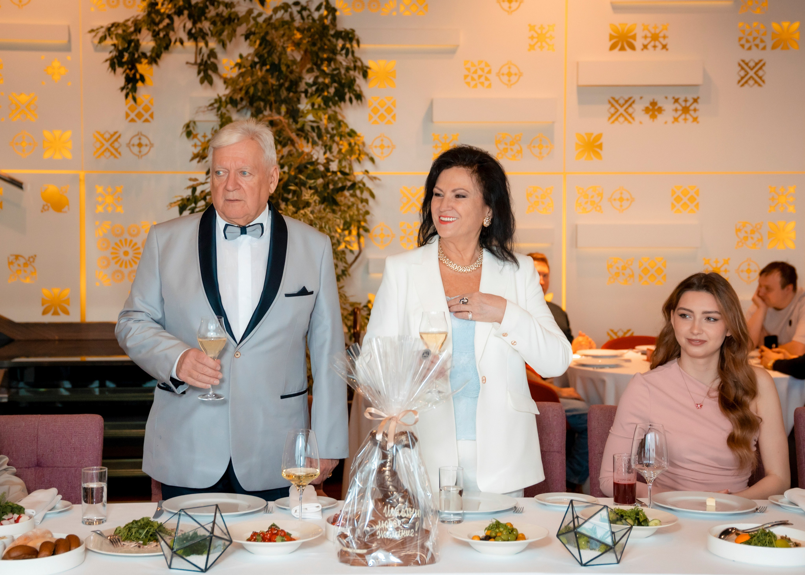 Юбилей свадьбы 50 лет. Фотограф на праздник, корпоратив, День Рождения и Юбилей в г. Санкт-Петербурге Алексей Анкушев