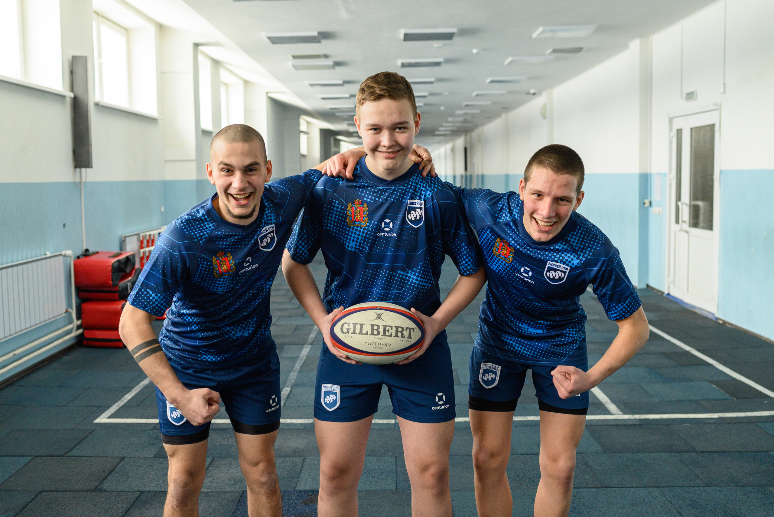 9-11 классы. Фокус студия. Выпускные альбомы в Красноярске