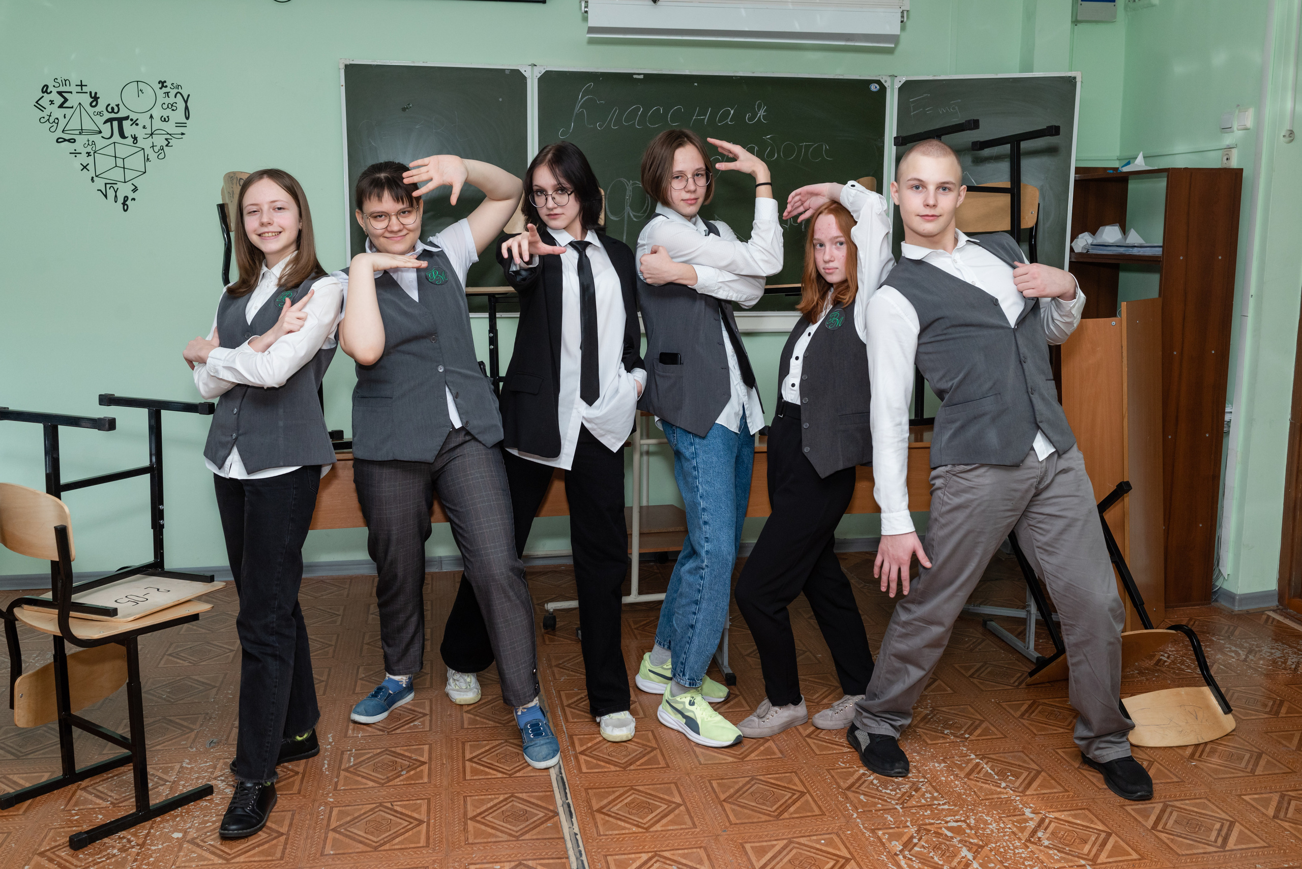 9-11 классы. Фокус студия. Выпускные альбомы в Красноярске