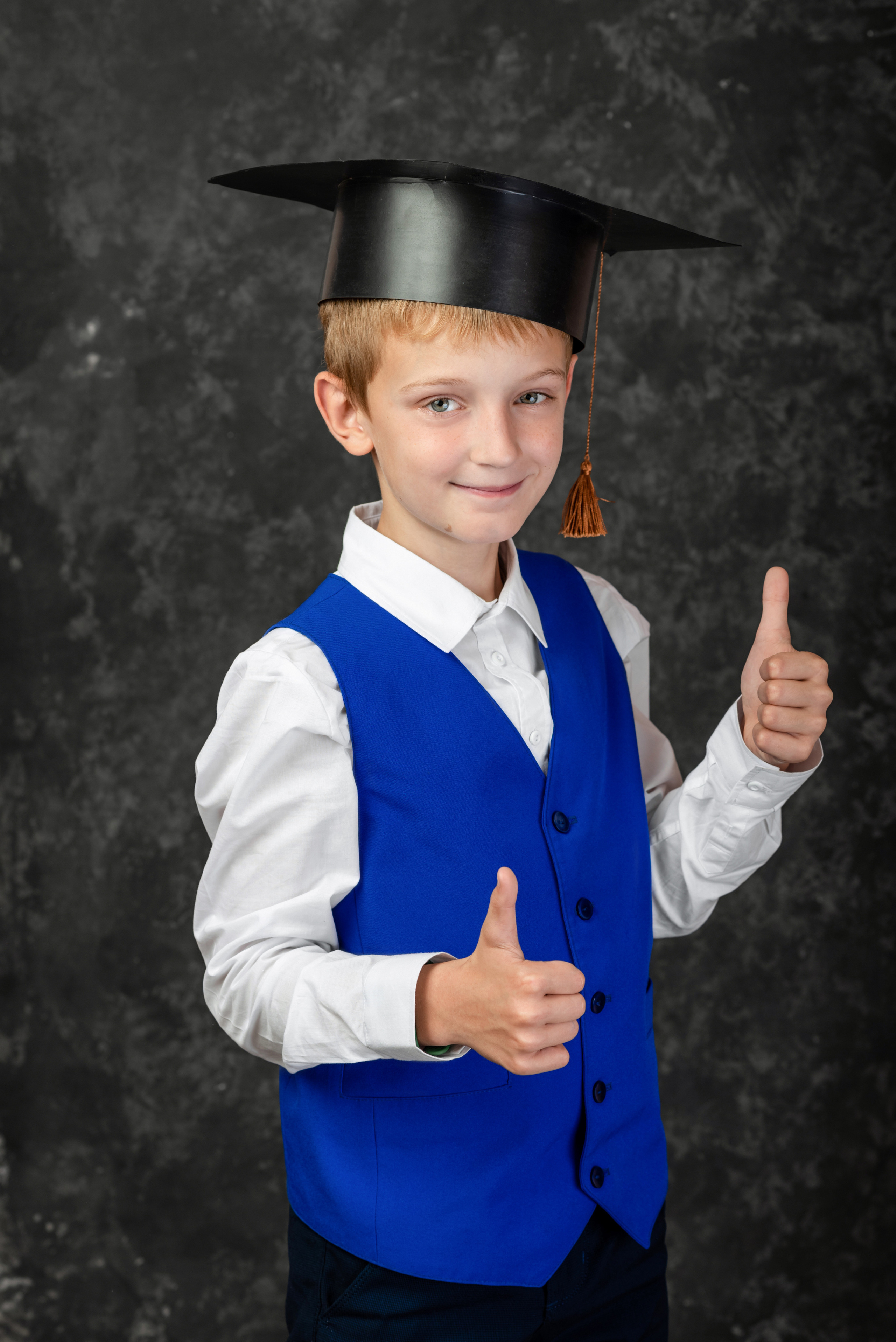 4 класс. Фокус студия. Выпускные альбомы в Красноярске