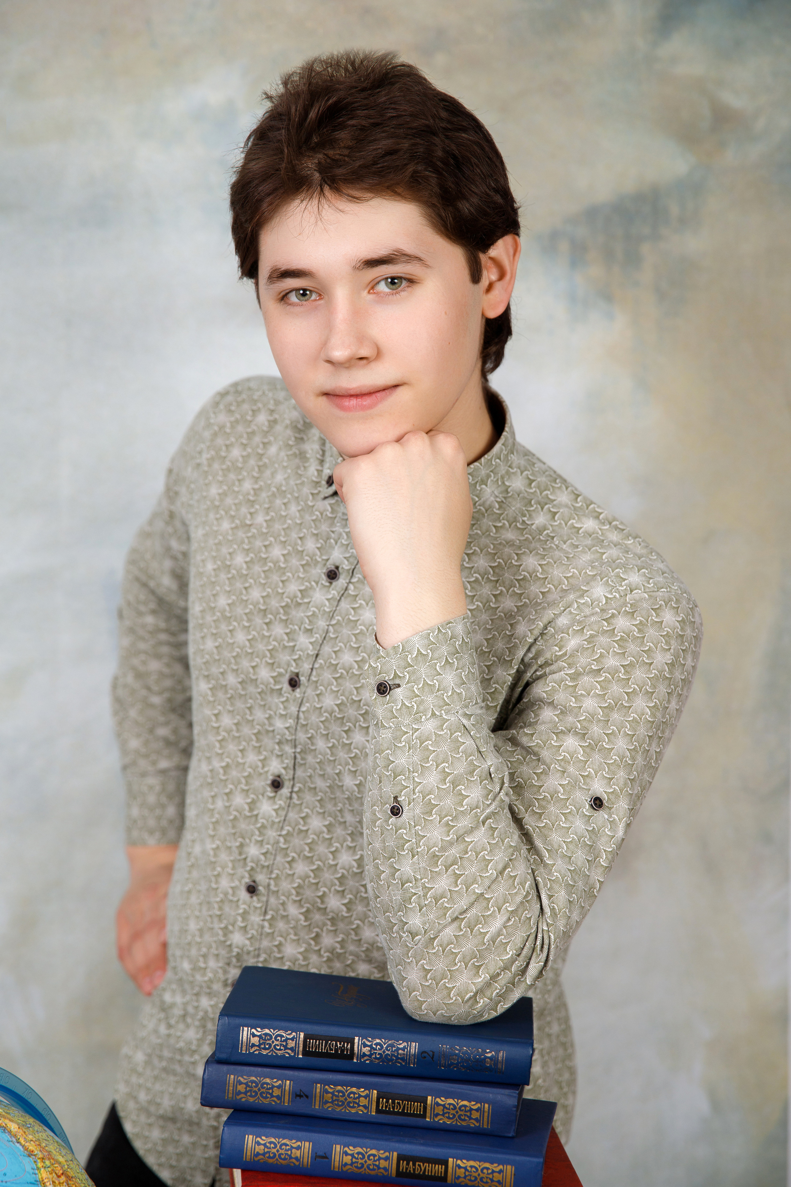 9-11 классы. Фокус студия. Выпускные альбомы в Красноярске