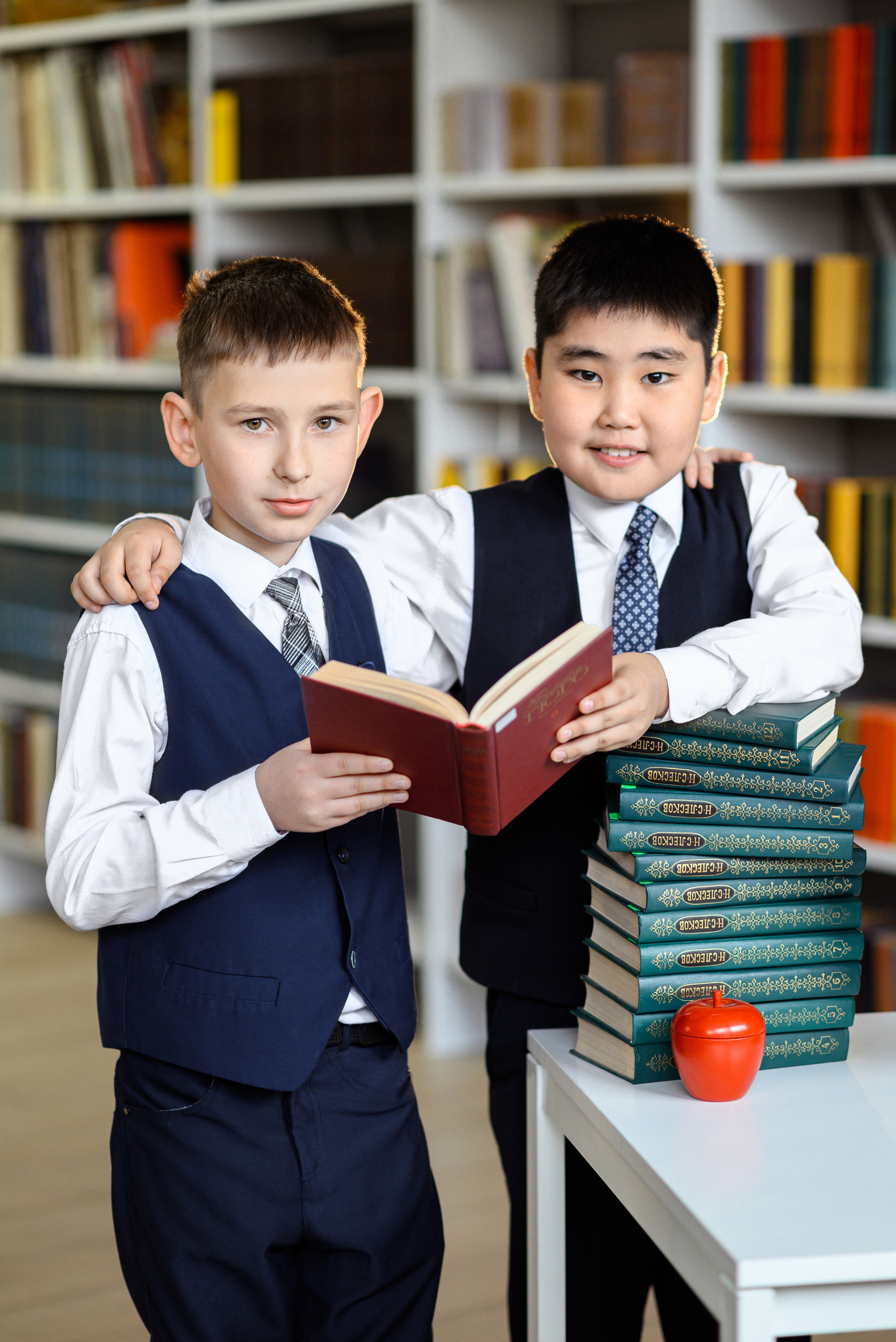 4 класс. Фокус студия. Выпускные альбомы в Красноярске