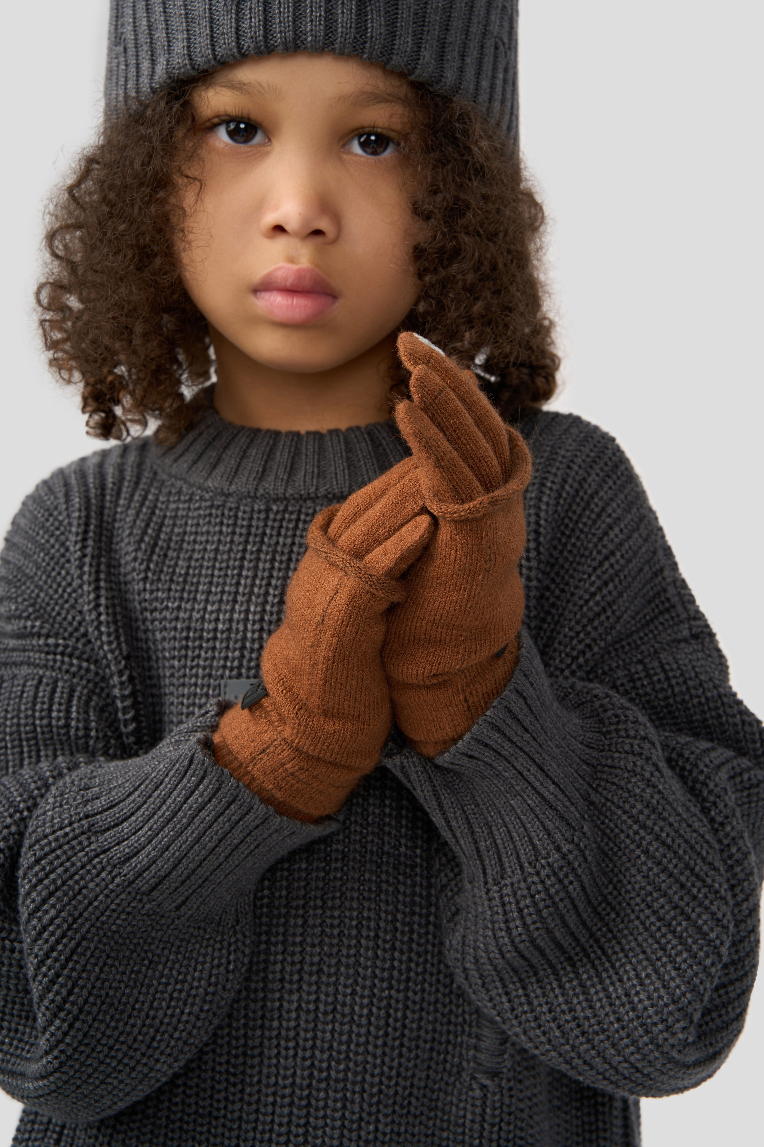 "Профессиональная детская фотосъемка для семейных портретов и воспоминаний""Высококачественная детская съемка новорожденных и малышей в студии""Рекламная детская фотосъемка для альбомов и подарков""Студийная детская съемка с креативными декорациями и позами""Коммерческая детская фотосъемка для маркетинга детских товаров""Фотография детской съемки с акцентом на эмоции и улыбки""Семейная детская съемка для портфолио и социальных сетей""Профессиональная детская фотосъемка с мягким освещением""Рекламные фото детской съемки для сайтов и брошюр""Высокоточная детская съемка для воспоминаний и презентаций""Детская фотосъемка высокого разрешения для семейных альбомов""Коммерческая детская съемка с фокусом на радость и развитие""Студийная фотосъемка детской съемки для брендов и маркетинга""Фотографии детской съемки для подарков и увеличения клиентов""Профессиональная детская съемка для каталогов и семейных историй"