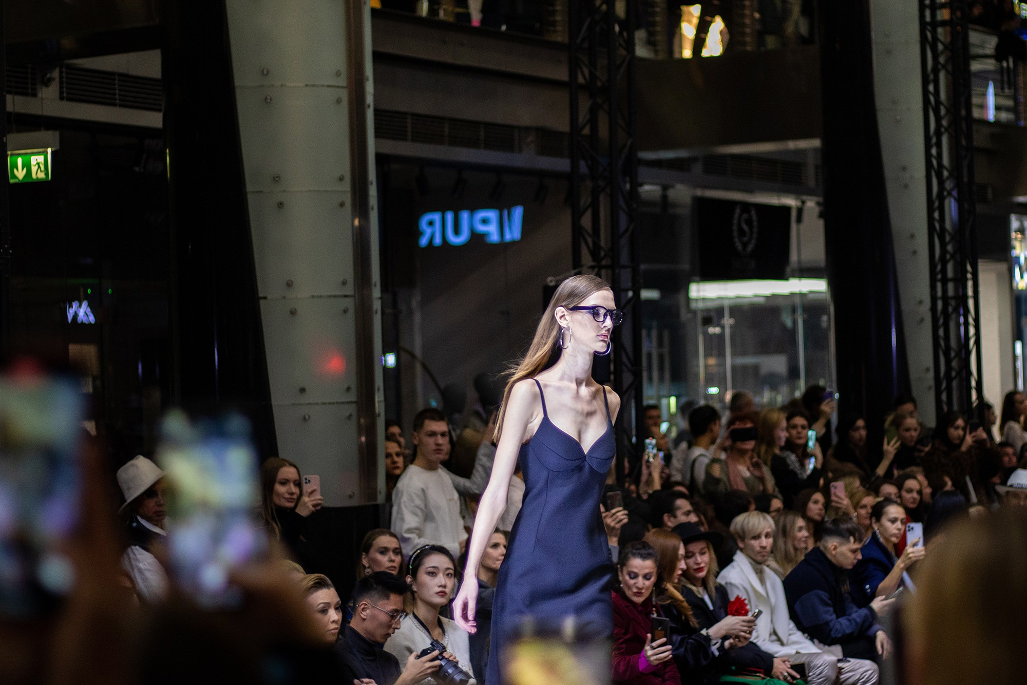 Попкова Виктория, фотограф, репортажный фотограф, репортаж, мода, модный показ, стиль, фешн, fashion