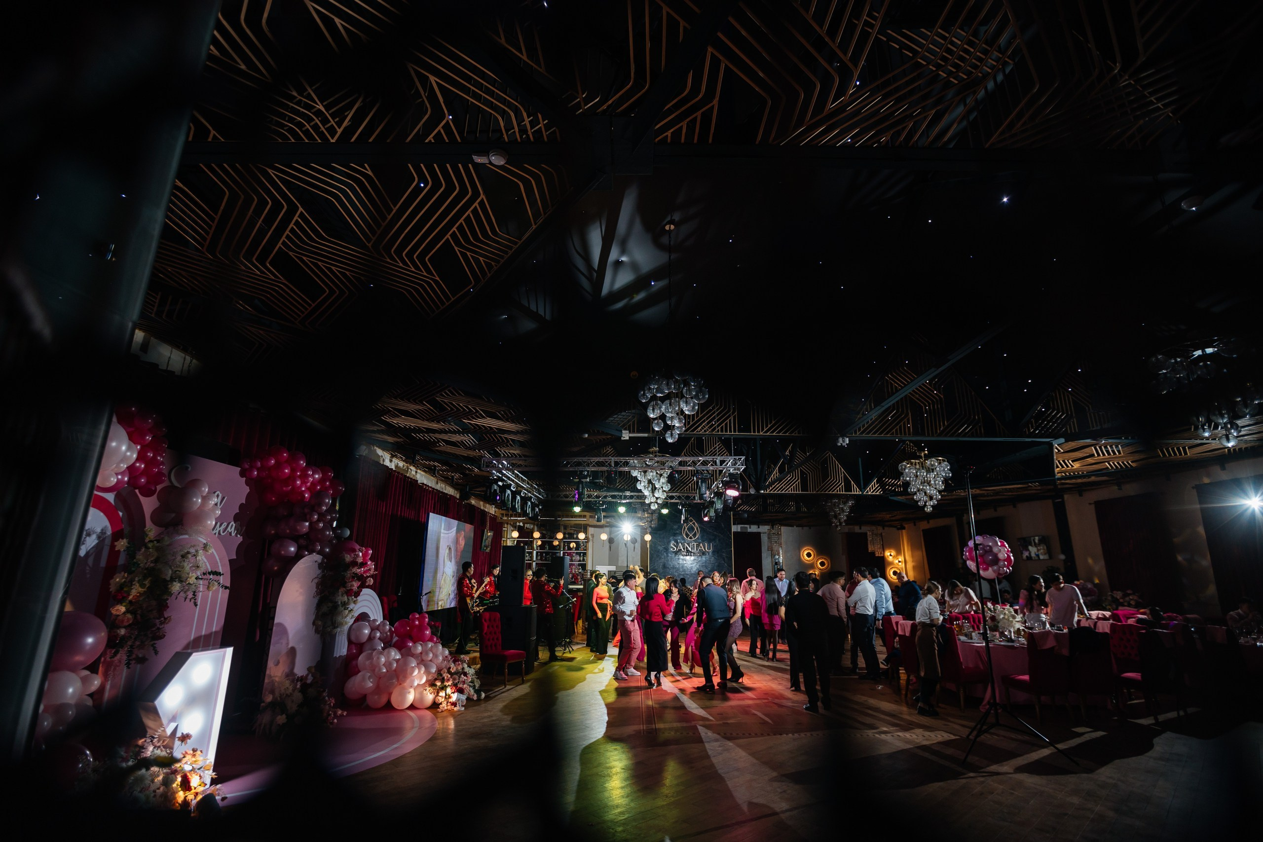 Проект 5. Банкет 1 год. Дата: Февраль 2023. Профессиональный фотограф в городе Астана/Алматы Даурен Сембаев