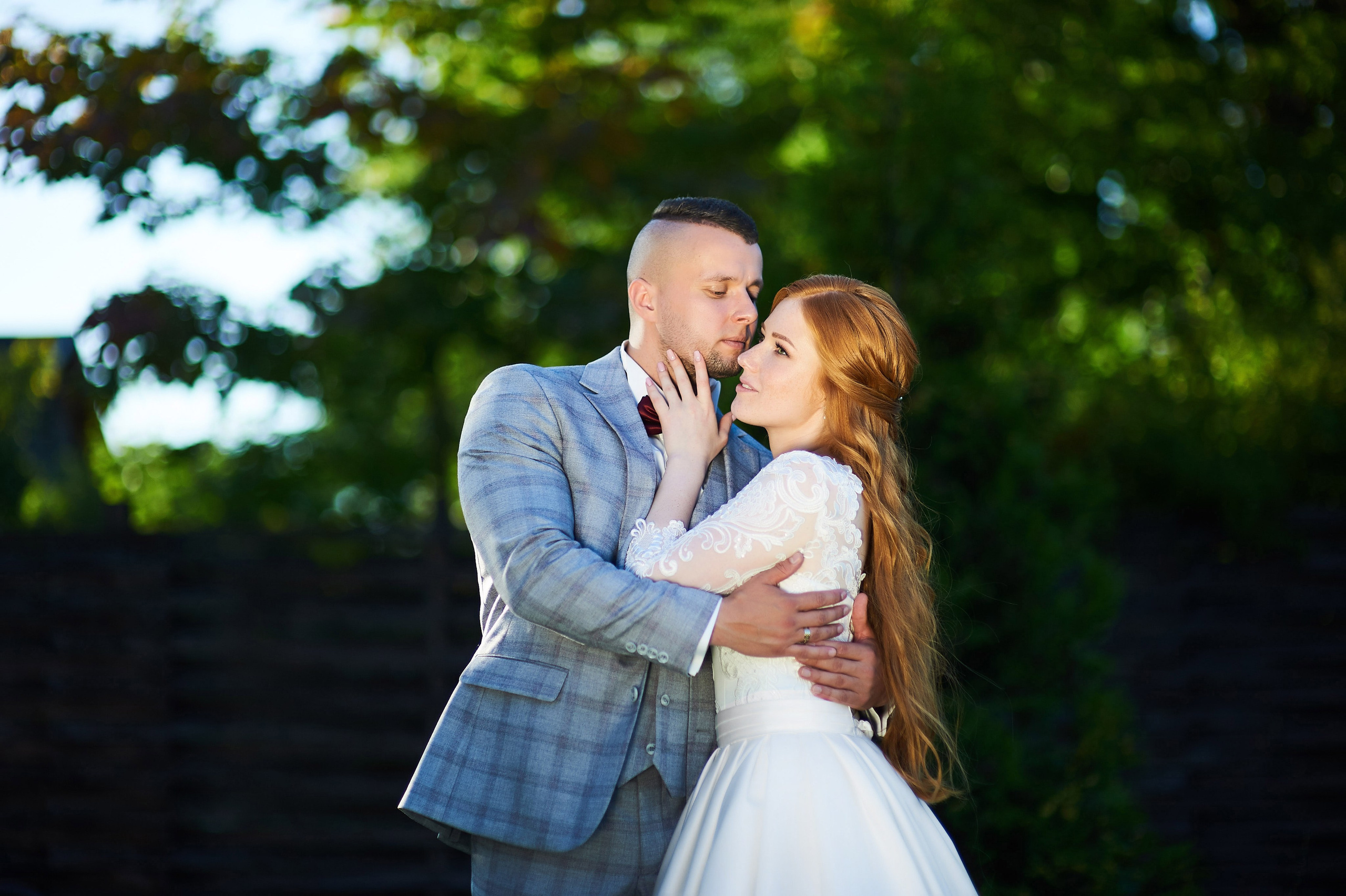 Красивейшая свадебная прогулка для проведения фотосессии своей свадьбы по Екатерининскому парку в Пушкине Наталии и Александра. Портретный, семейный и свадебный фотограф в Санкт-Петербурге и в Пушкине Ширяев Денис