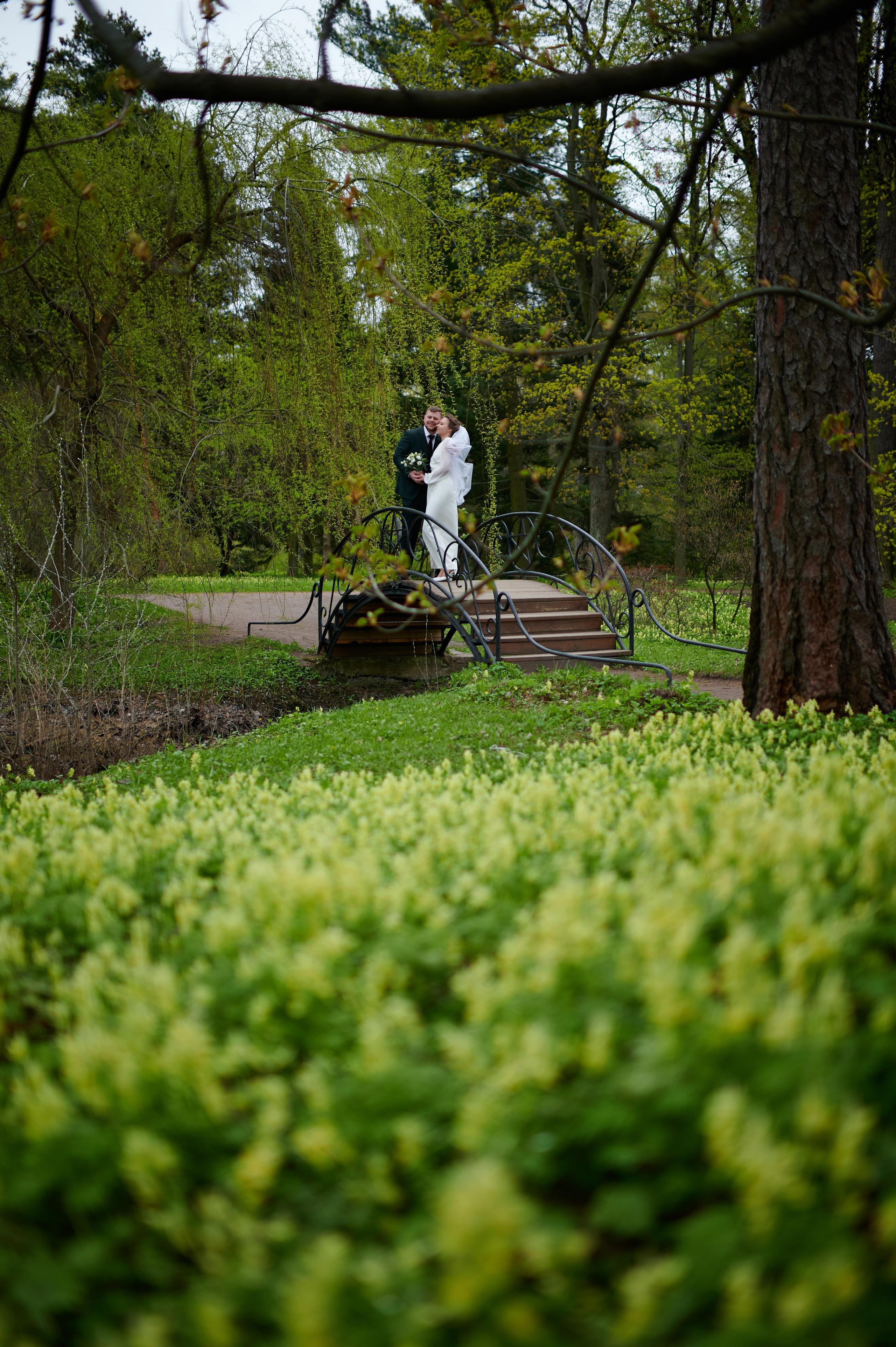 Ксения и Егор (фотосессия в ЗАГСе Петроградского района, Ботаническом саду с сакурой). Портретный, семейный и свадебный фотограф в Санкт-Петербурге и в Пушкине Ширяев Денис