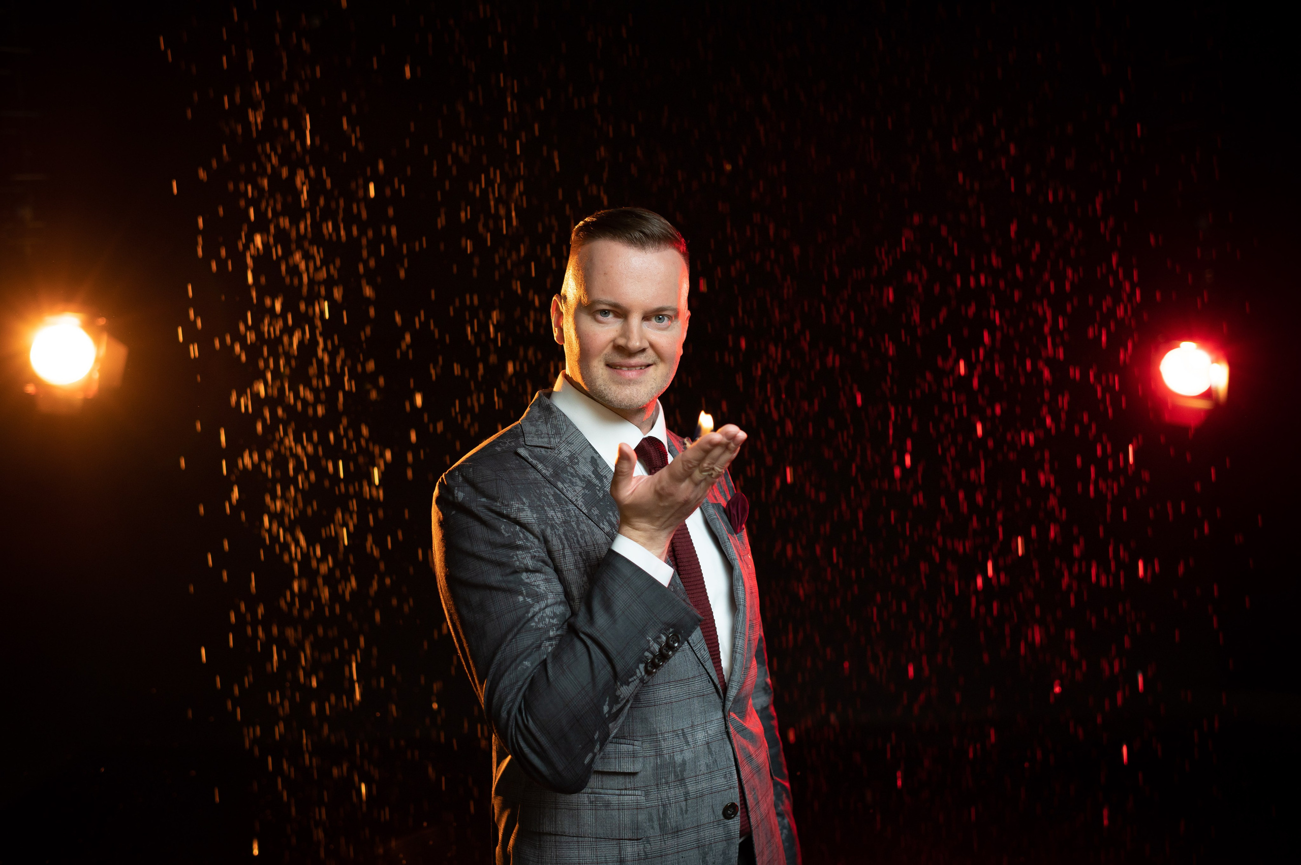 Ты можешь быть разным: деловой или взрывной. Портретный, семейный и свадебный фотограф в Санкт-Петербурге и в Пушкине Ширяев Денис