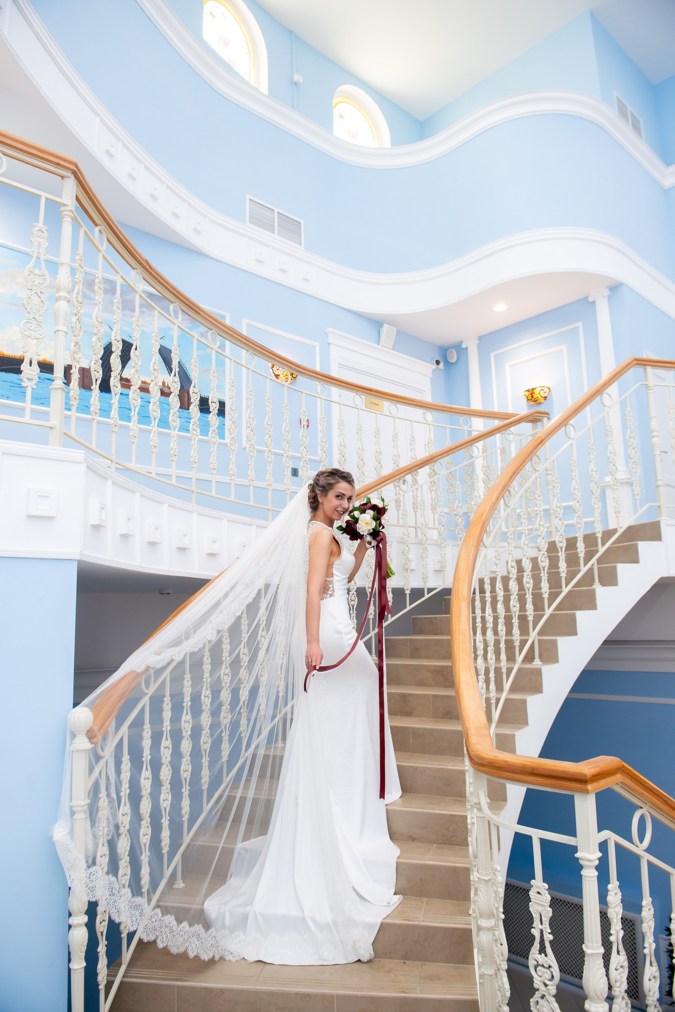 Юлия и Денис (фотосессия на Витебском вокзале и в Польском саду). Портретный, семейный и свадебный фотограф в Санкт-Петербурге и в Пушкине Ширяев Денис