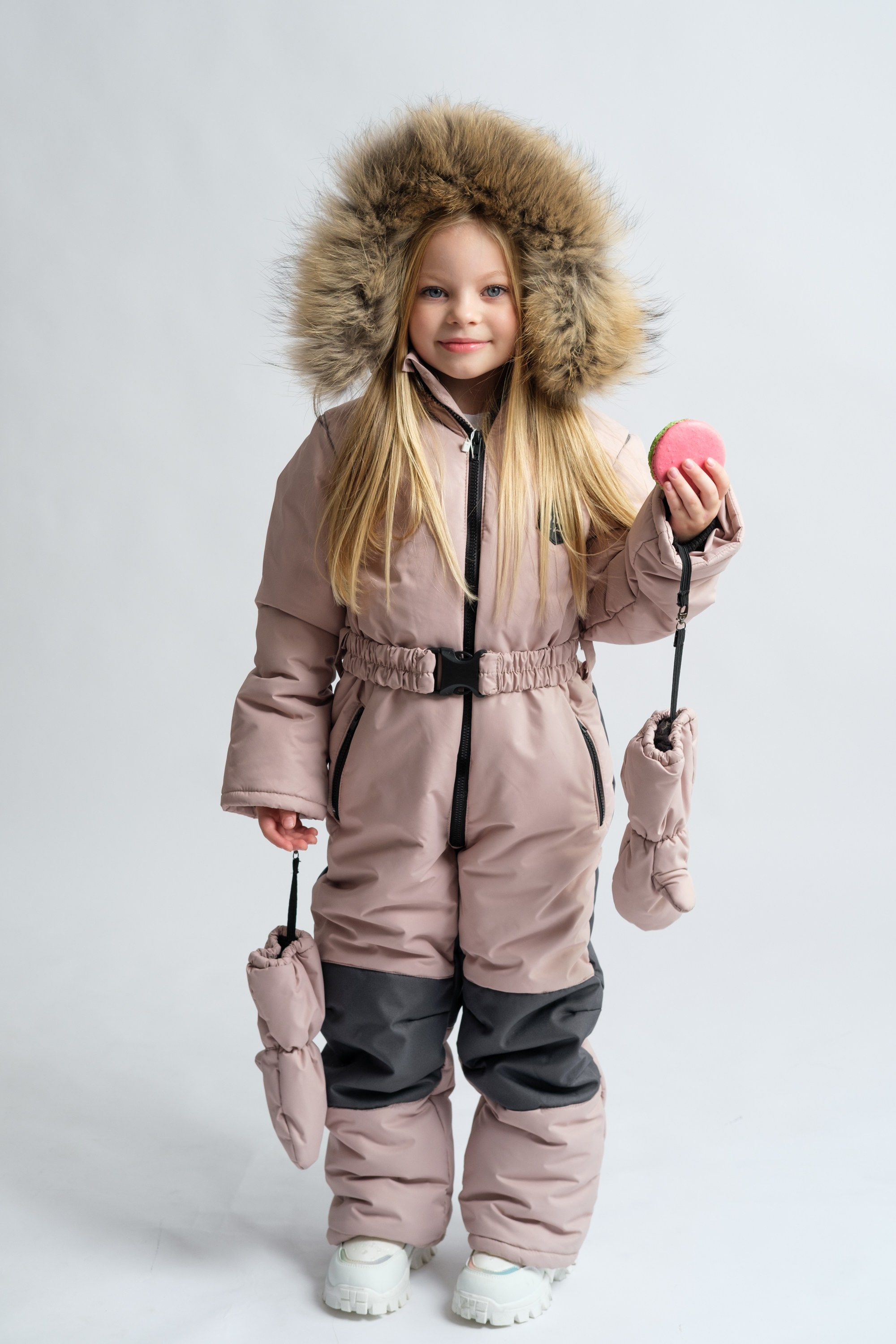 Зимняя одежда дети. Фотограф Софья Володкина
