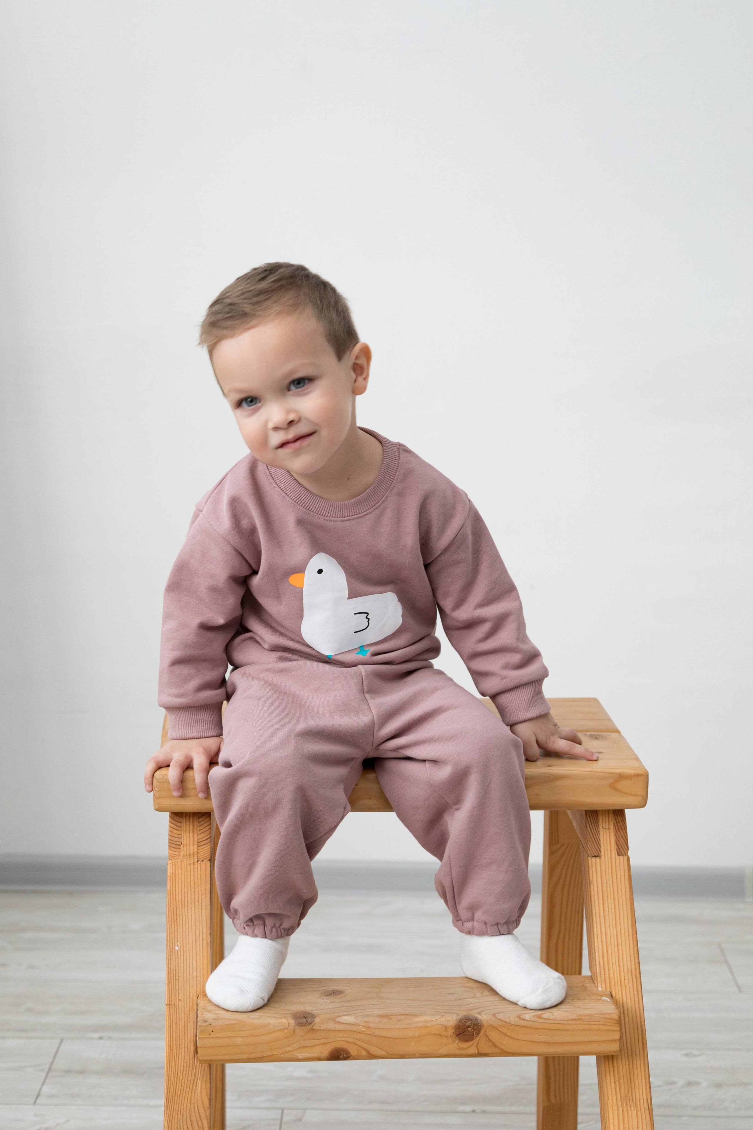 Фотосессия детской одежды для маркетплейсов Wildberries, Ozon. Детский и контент фотограф Надя Волкова Санкт-Петербург