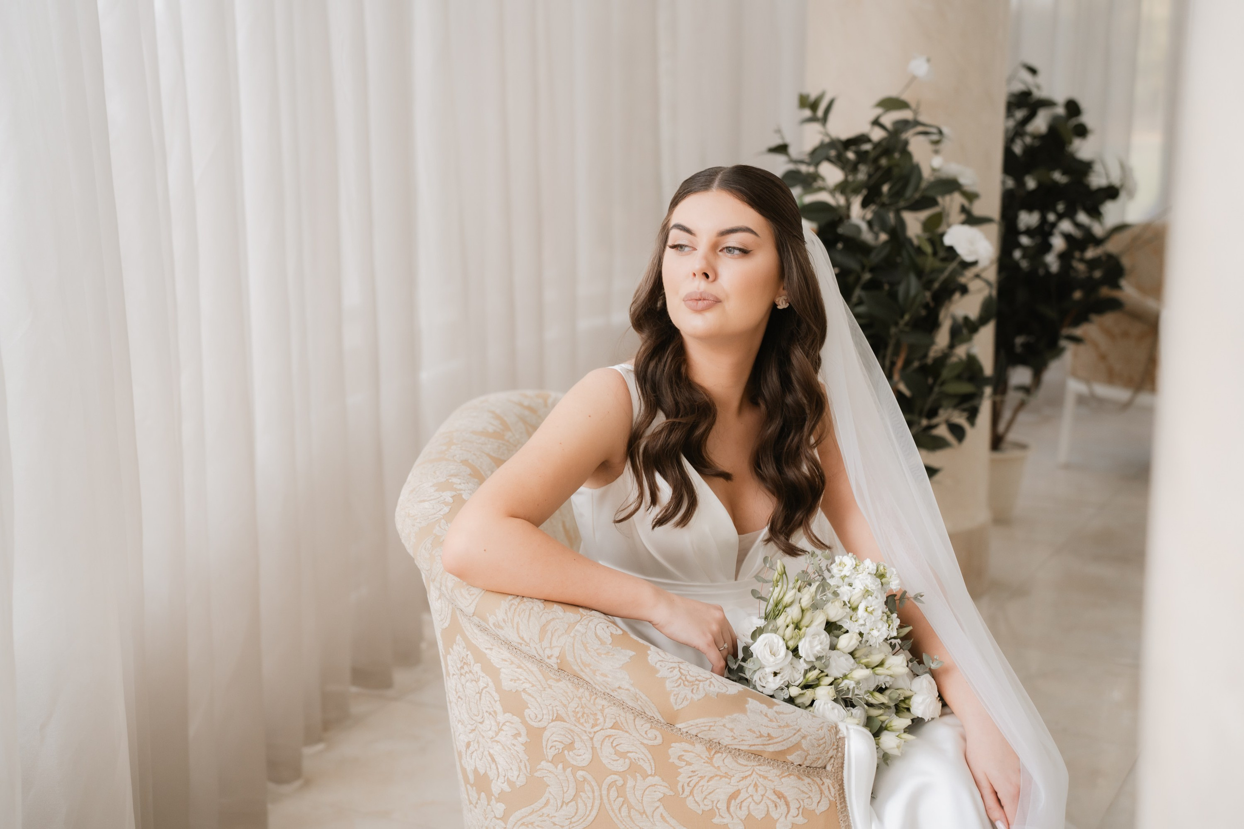 КРИСТИНА И МИХАИЛ. Женский портрет