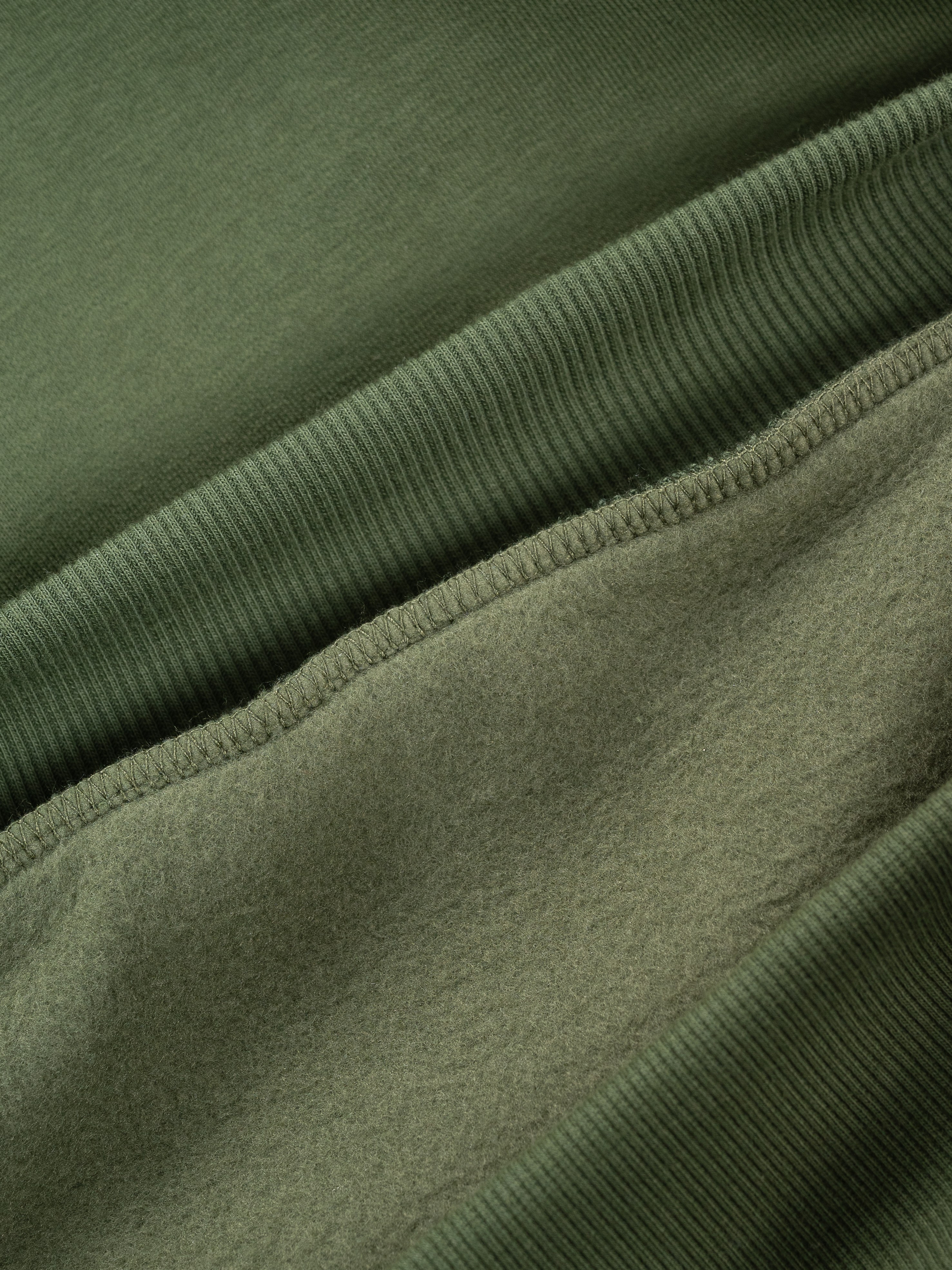 Мужские костюмы. Предметный фотограф, фото для маркетплейсов Пятигорск, КМВ