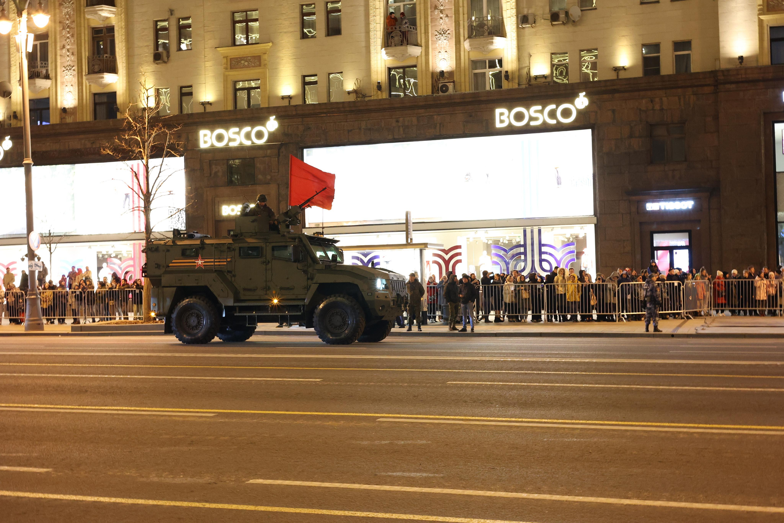 Парад Победы 09.05.2022. Профессиональный фотограф в Москве Алёна Котова