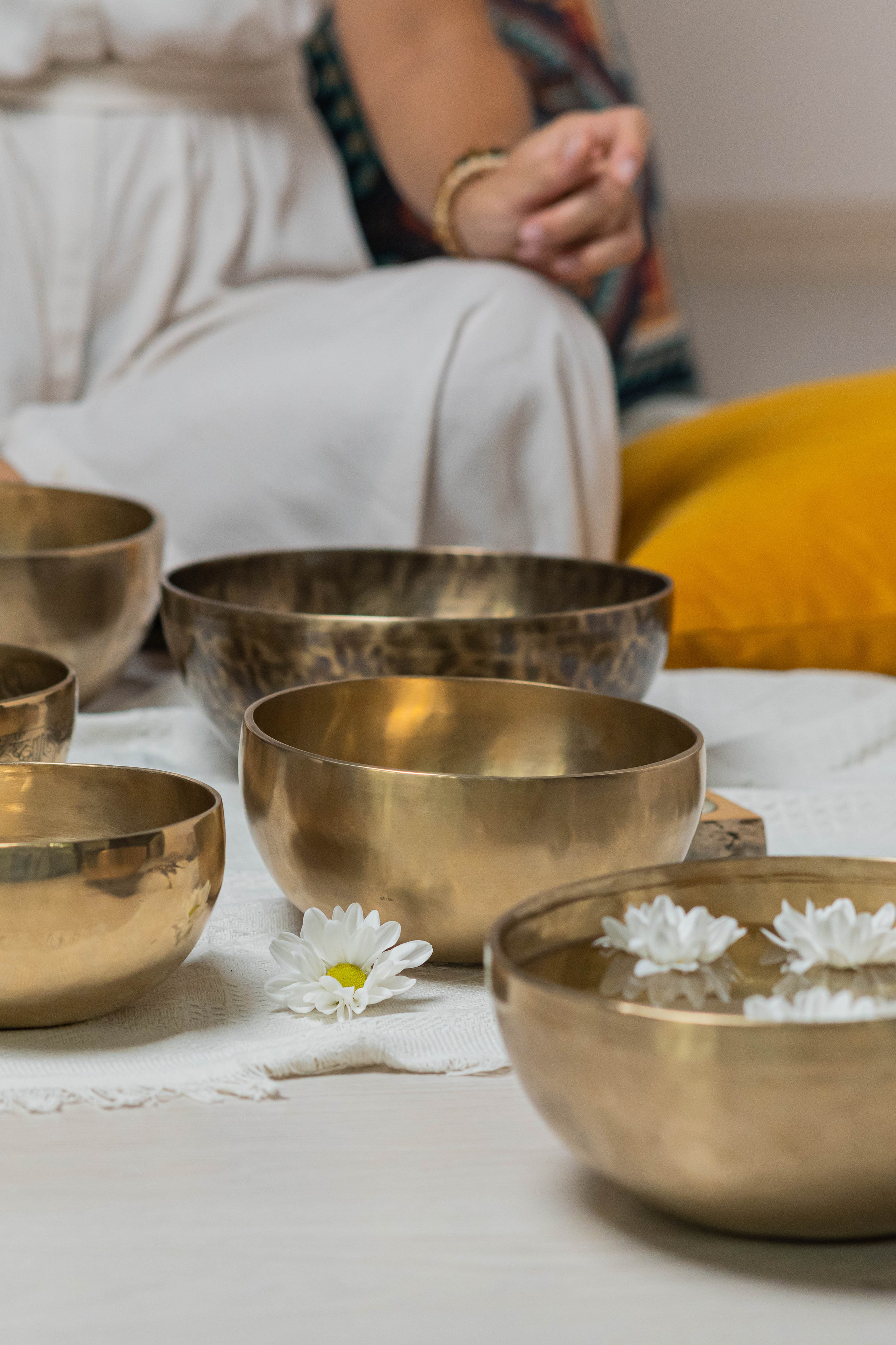 Контент для соцсетей- Тибетские чаши. Предметный фотограф в Горячем Ключе Вера Швец