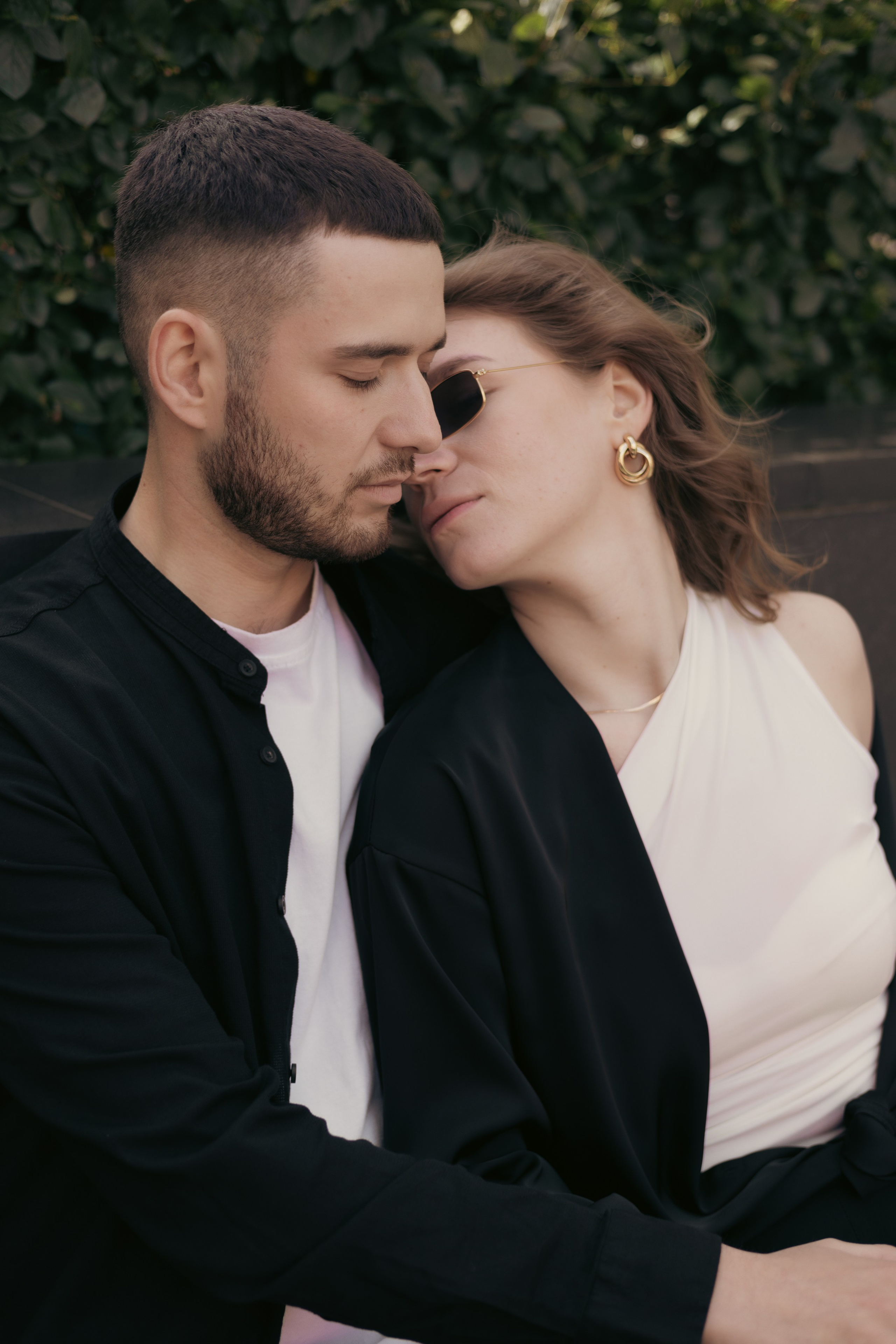 Игорь и Валерия. Фотограф Julia Milton | Портреты, съемки для маркетплейсов, лавстори, съёмка беременности в Санкт-Петербурге. Обучение фотографии в Спб очно