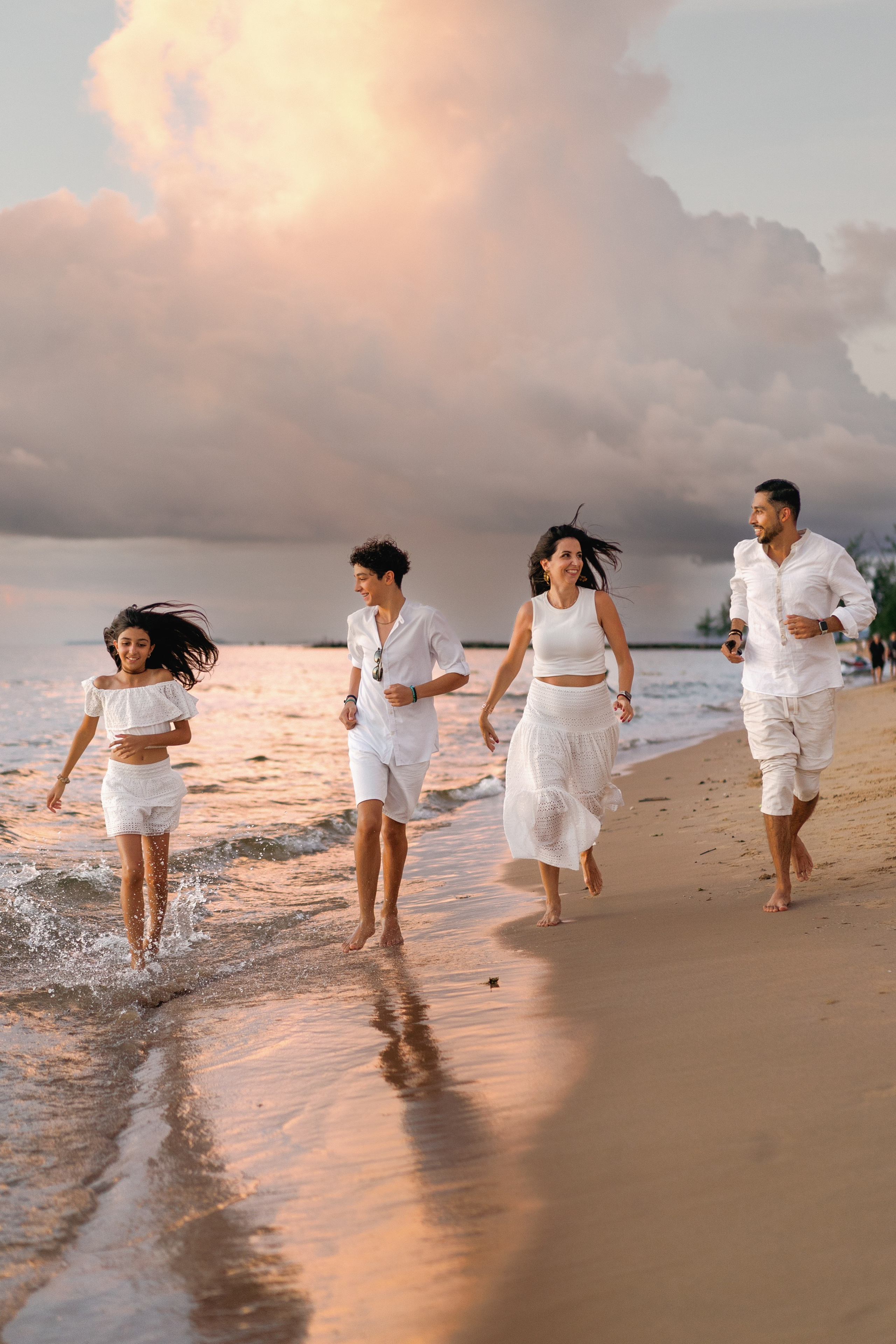 Family. PhuQuoc photographer — Phu Quoc wedding photographer