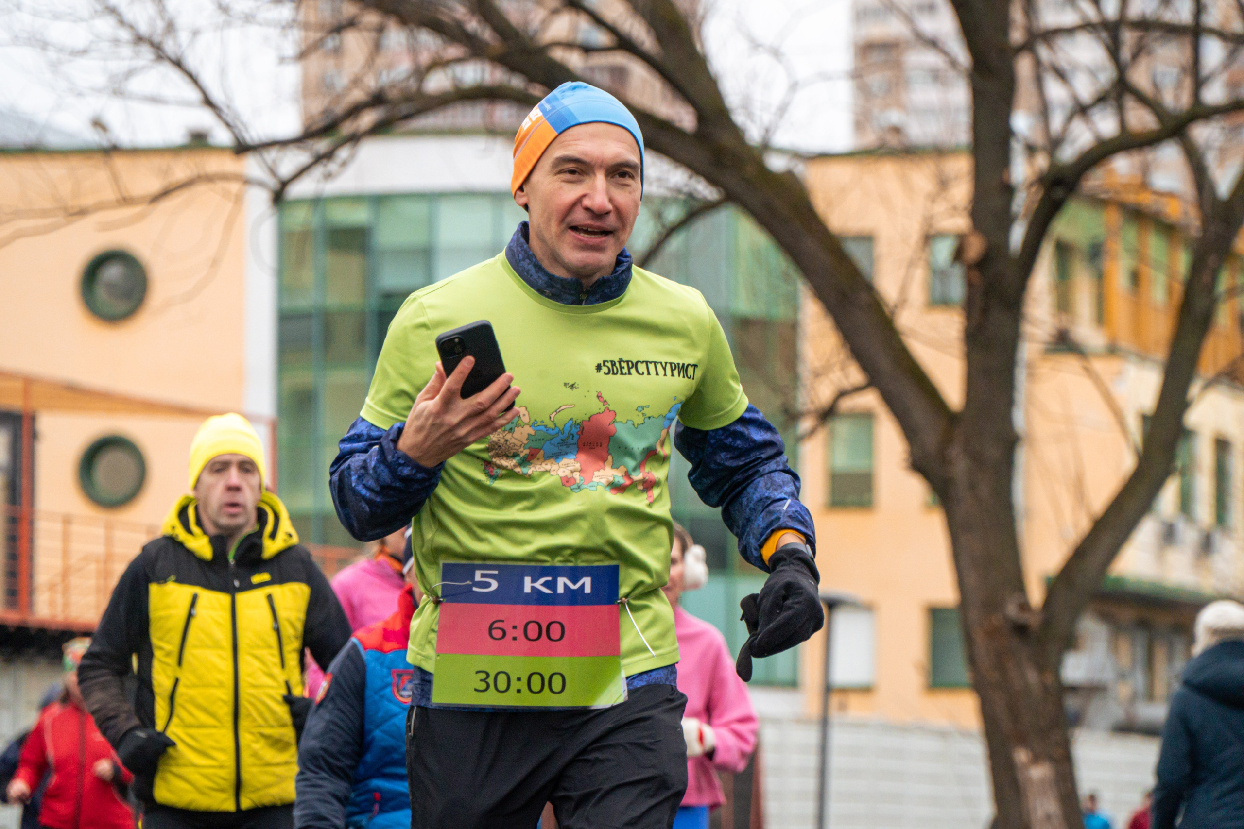 5 вёрст Реутов 16.11.2024. Роман Капилюшов. Бег. Фото. Видео. г. Люберцы