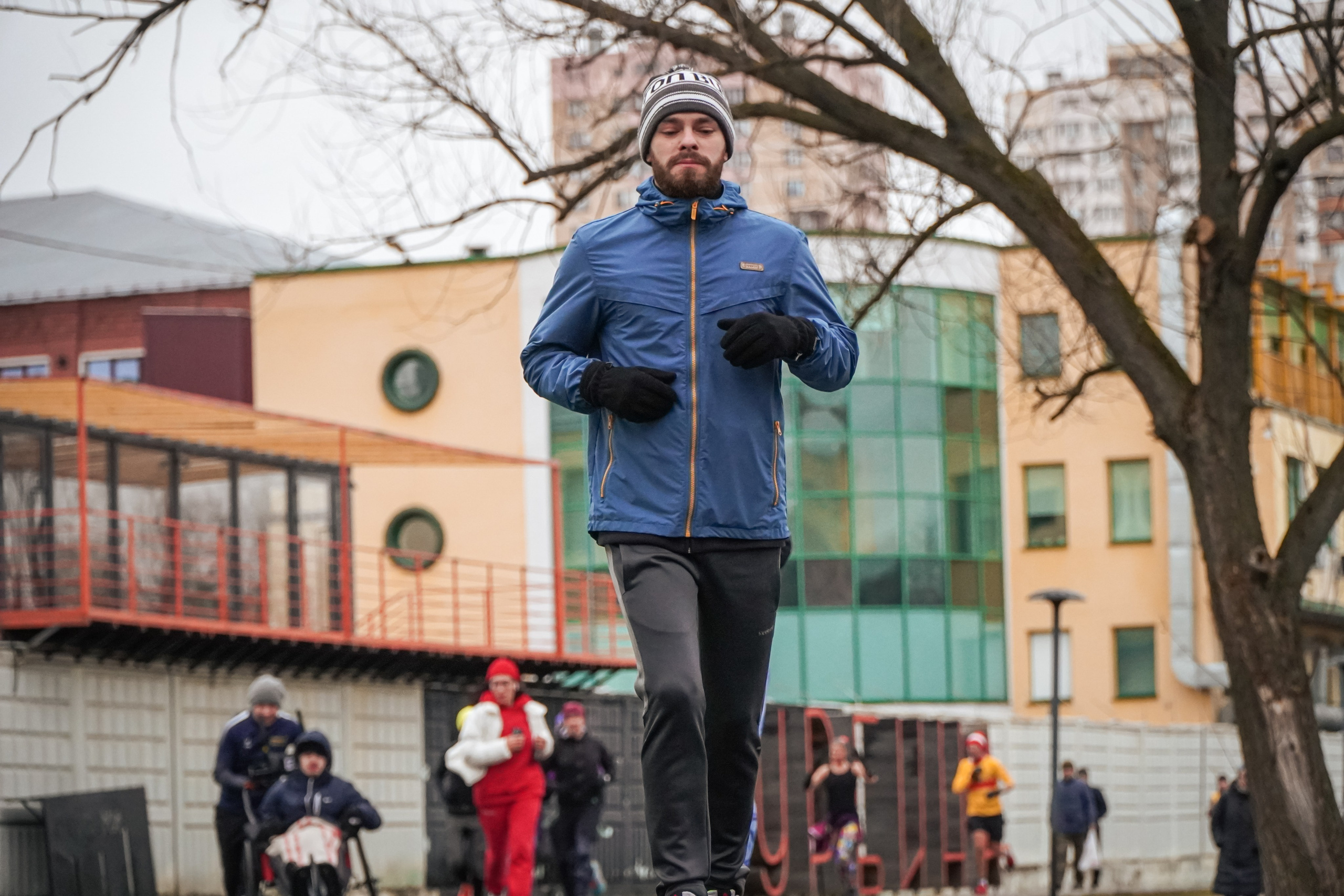 5 вёрст Реутов 16.11.2024. Роман Капилюшов. Бег. Фото. Видео. г. Люберцы