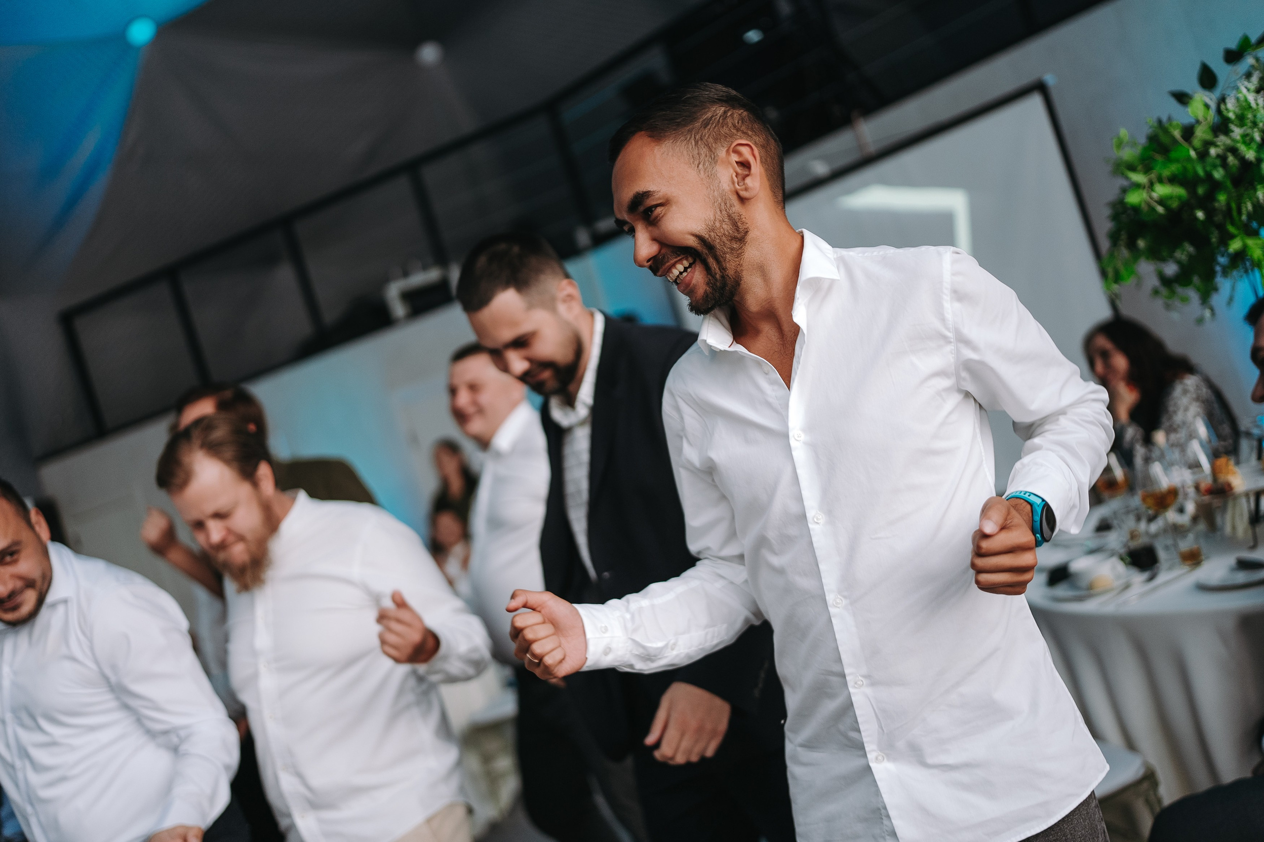 СВАДЬБА В ХОТИМ ЕДИМ, ВЕДУЩИЙ РОЛАН МАКАРОВ, ВИДЕО ИЛЬНАР АХМАДУЛЛИН