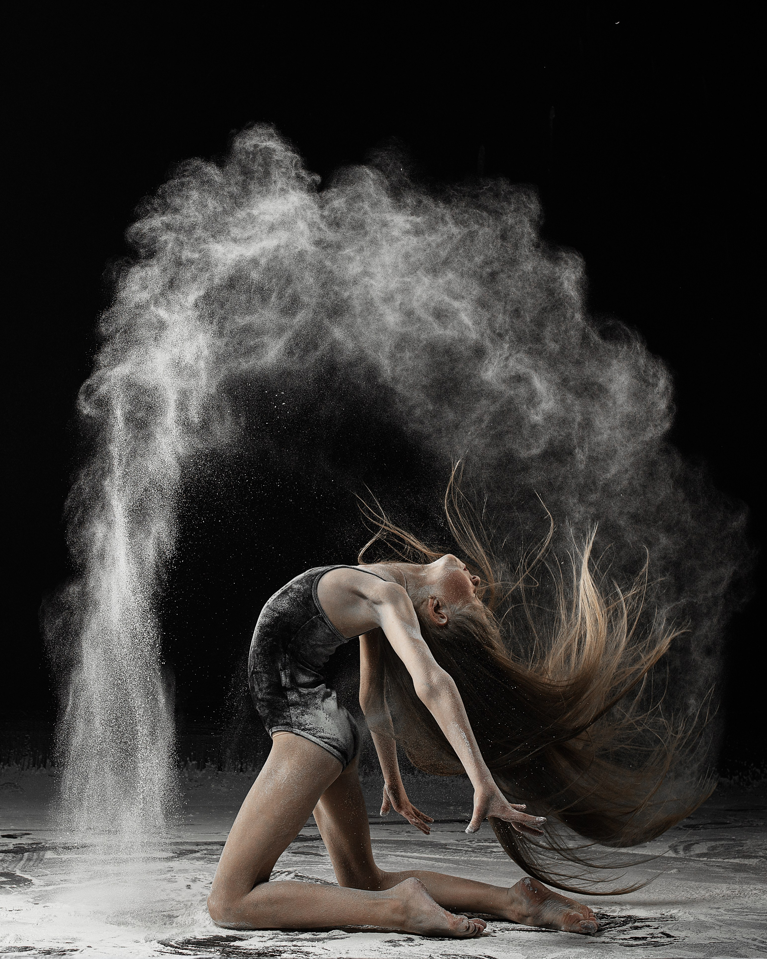 Клуб художественной гимнастики «Отрада». Съемка с мукой. Спортивный и детский фотограф в Москве, Калининграде