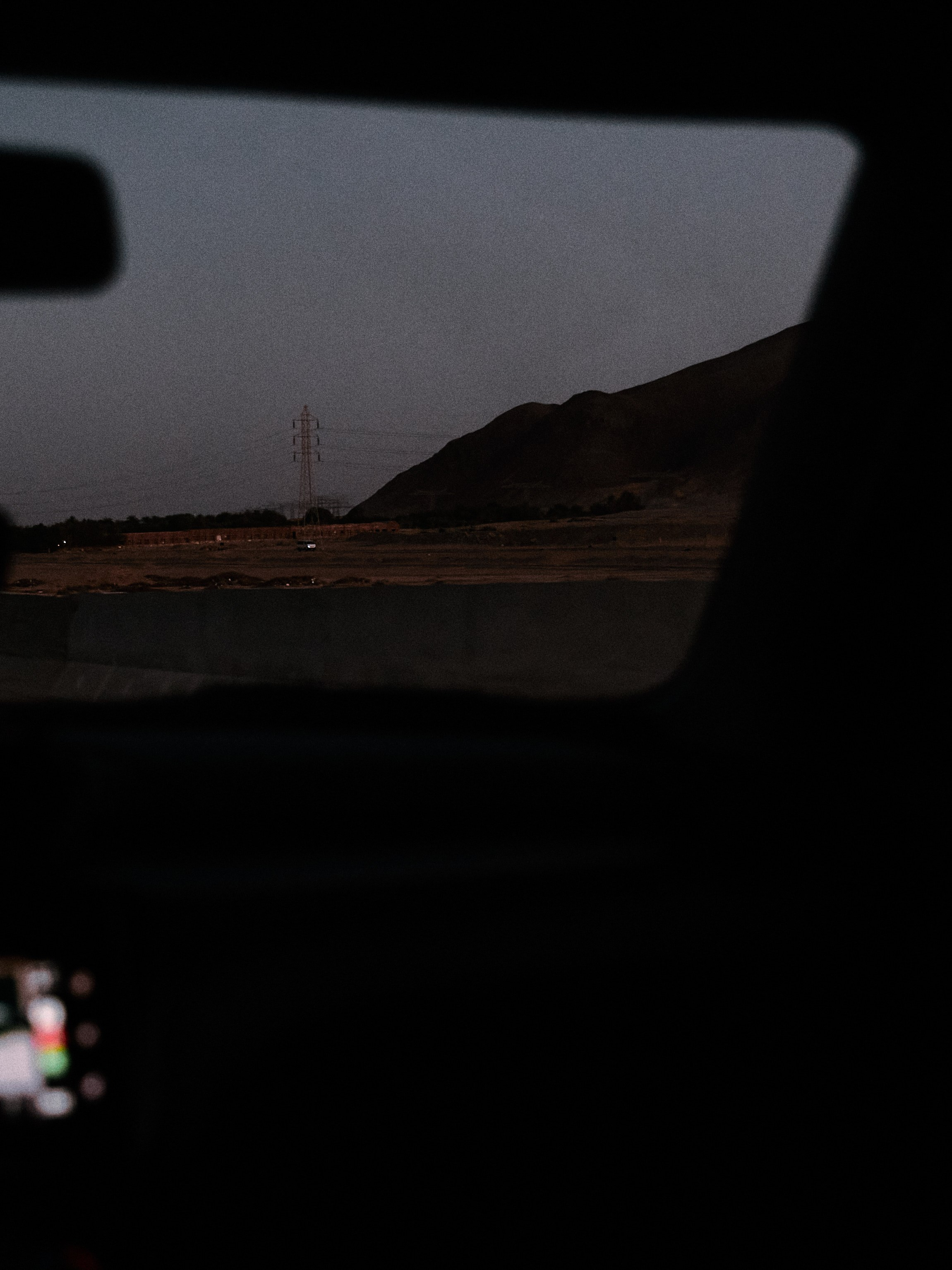 Под крышей. Jorgis — фотограф в Хургаде / обучение фотографии