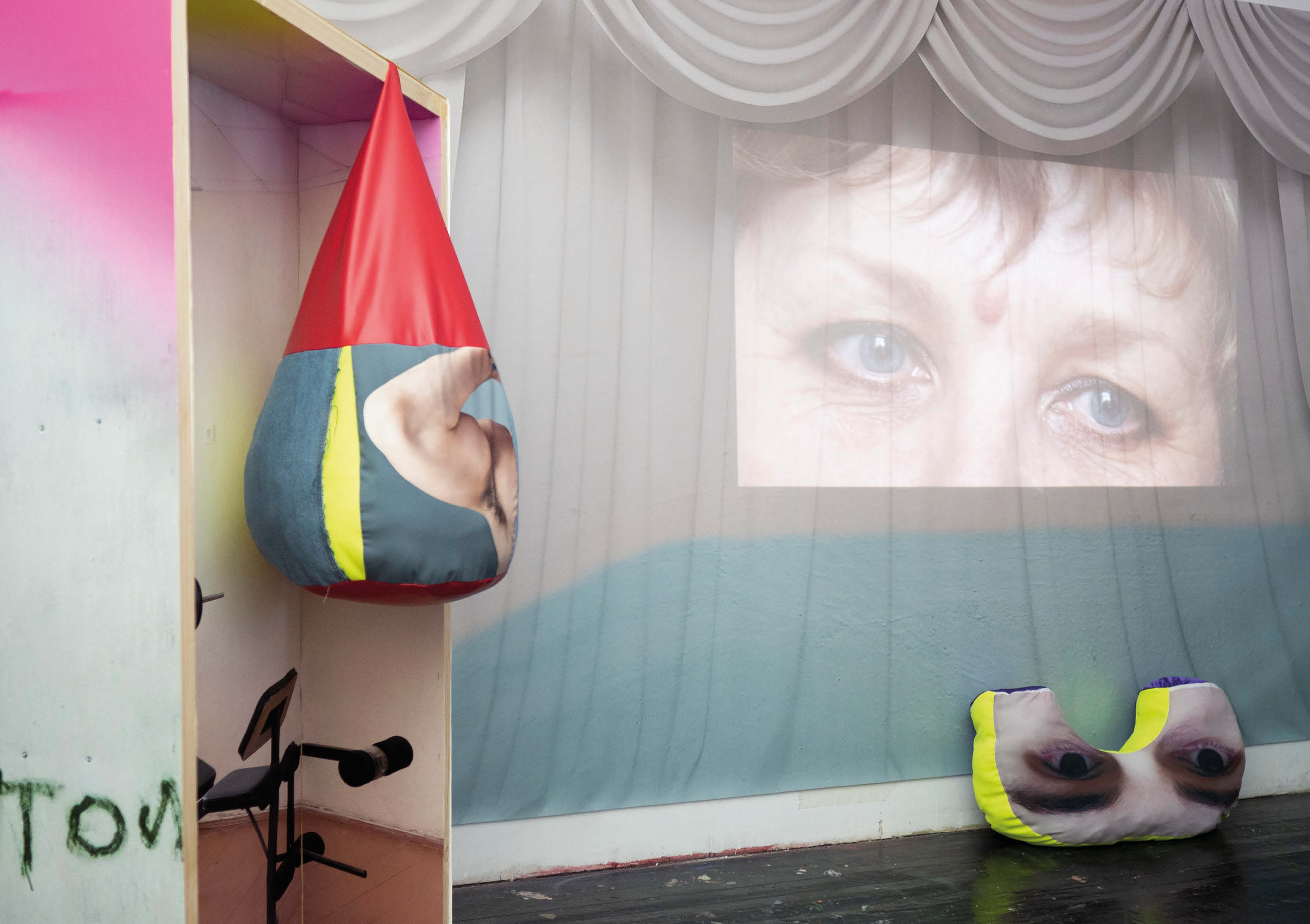 Тихо молодость проходит. Daria Morozova