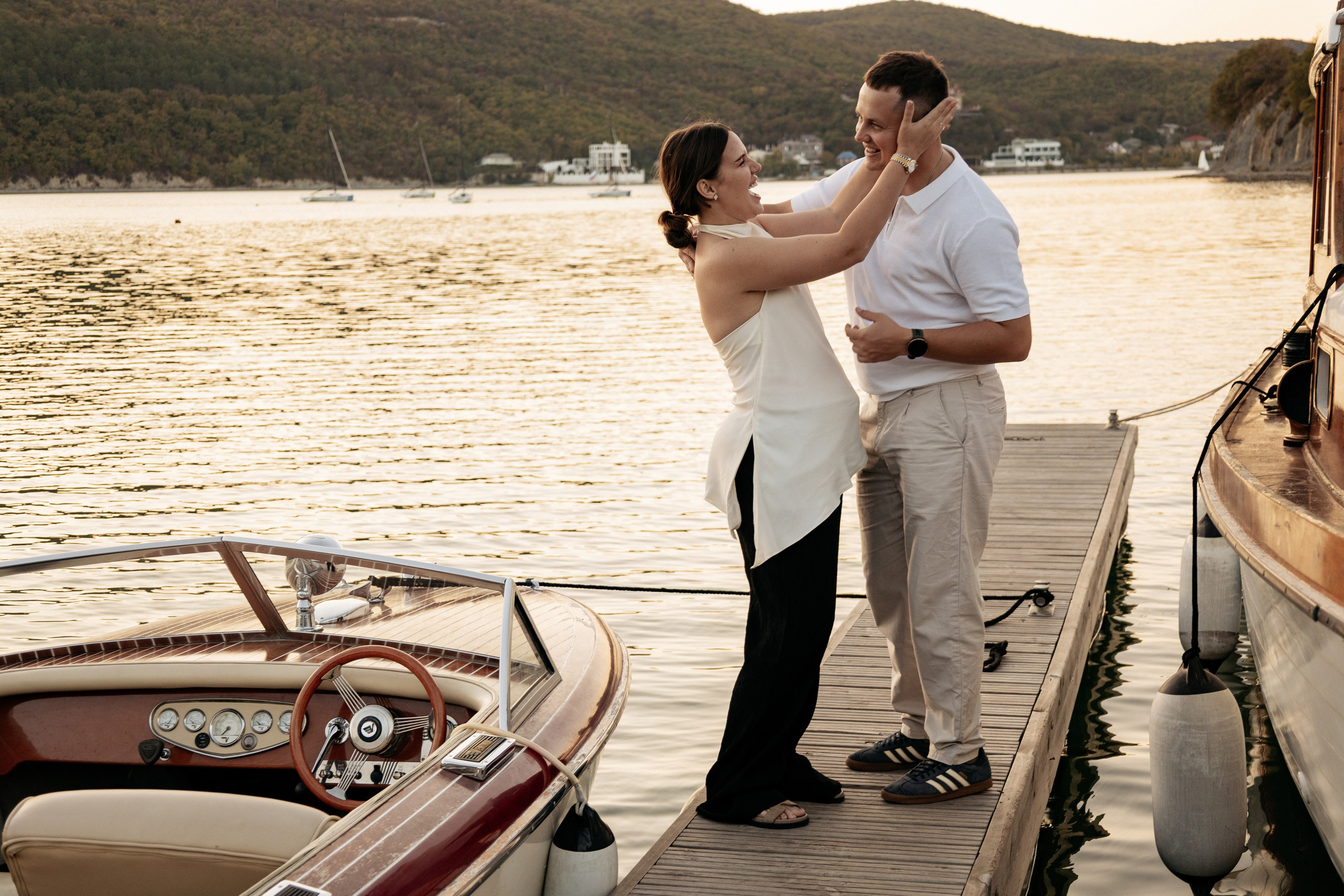 Знаменитые пейзажи Абрау-Дюрсо как идеальный фон