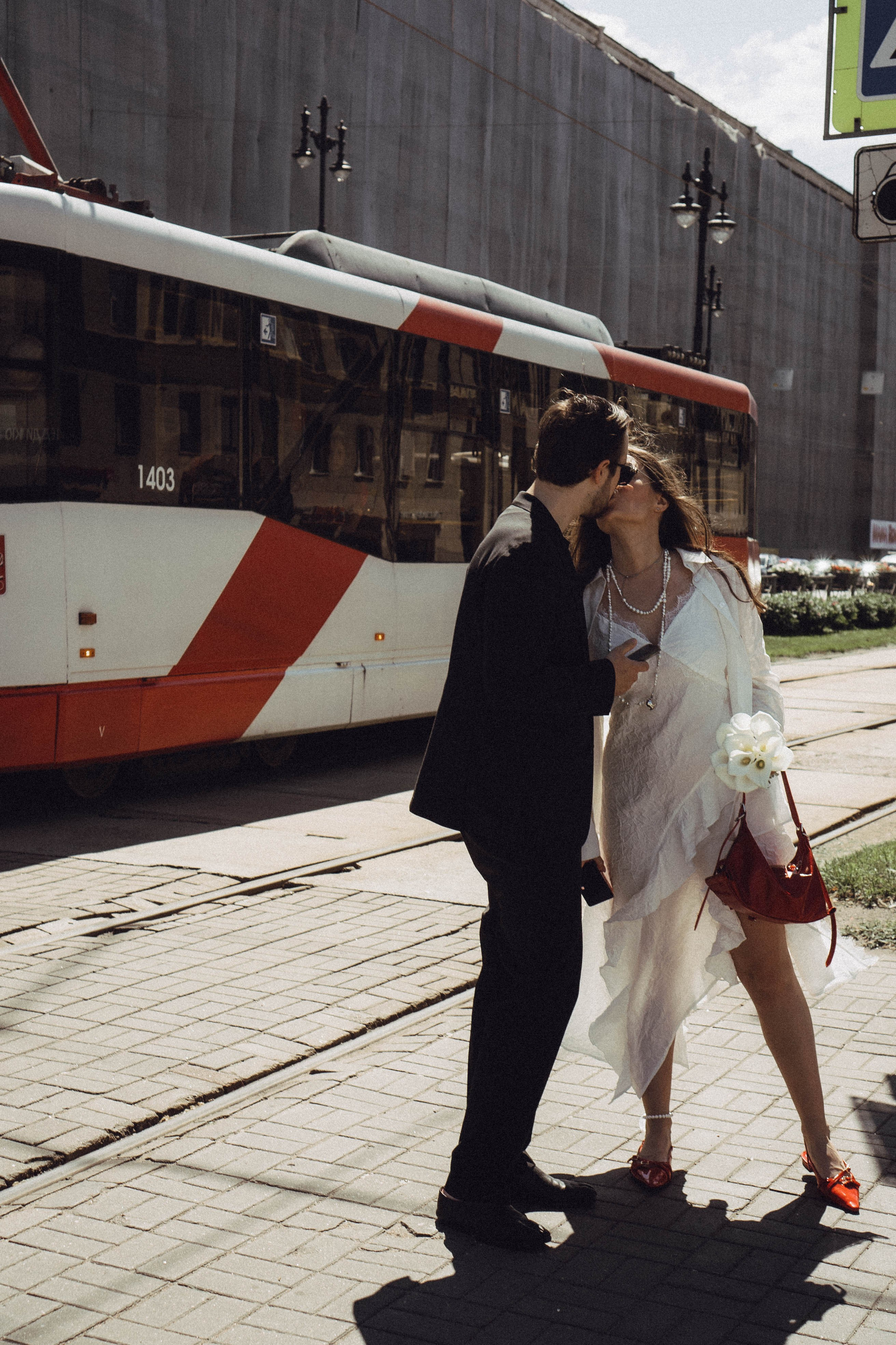 СВАДЕБНАЯ СЬЕМКА В ПАРКЕ ПОБЕДЫ И ПРОГУЛКА ПО МОСКОВСКОМУ ПРОСПЕКТУ. Профессиональный фотограф, Санкт-Петербург — Виктория Богомолова