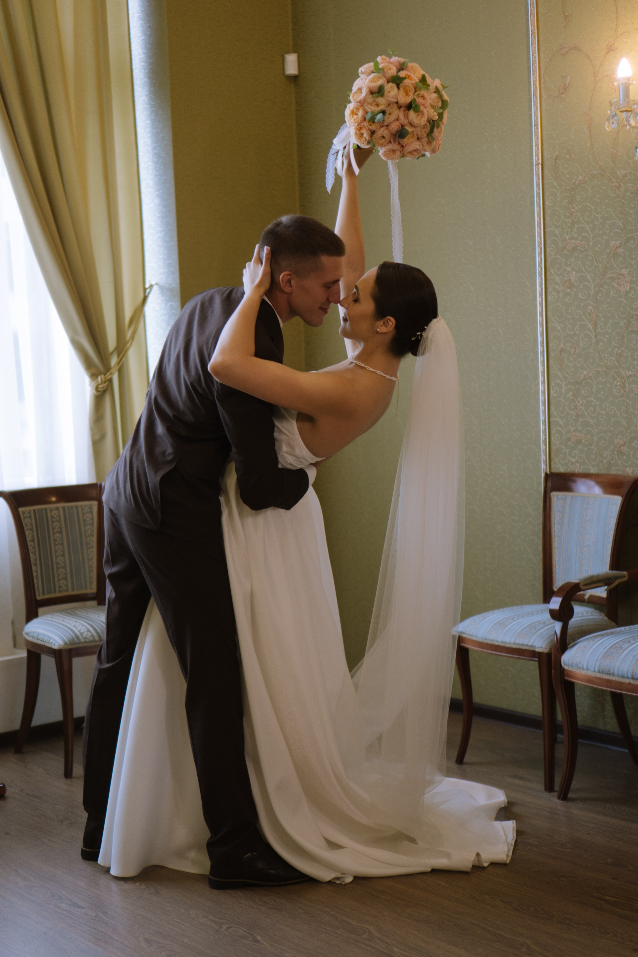 РЕПОРТАЖНАЯ СЬЕМКА В ЗАГСЕ. Профессиональный фотограф, Санкт-Петербург — Виктория Богомолова