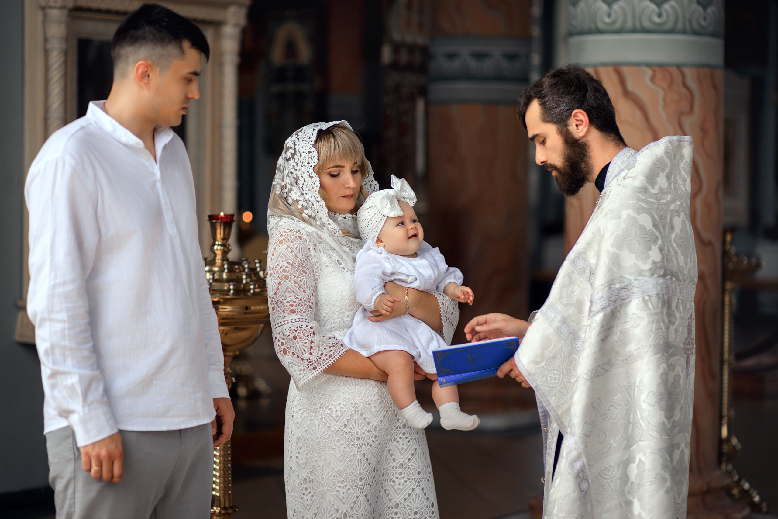 Таинство Крещения. Семейный фотограф Россошь Алла Ктеянц