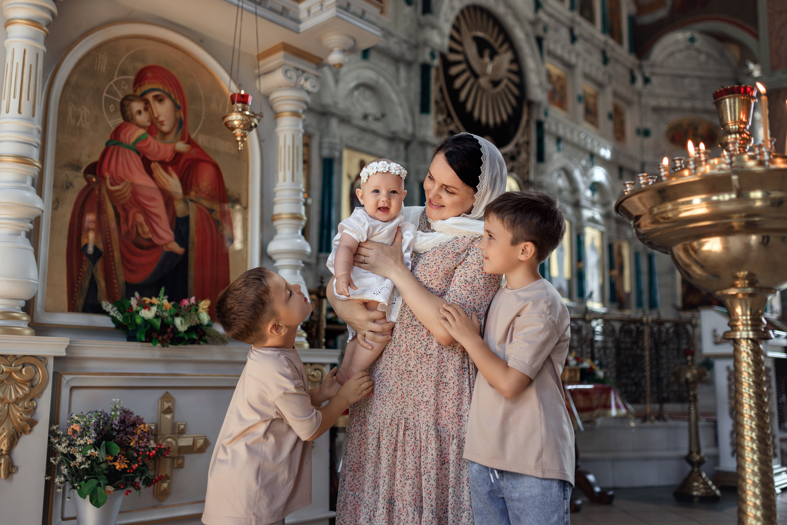 Таинство Крещения. Семейный фотограф Россошь Алла Ктеянц