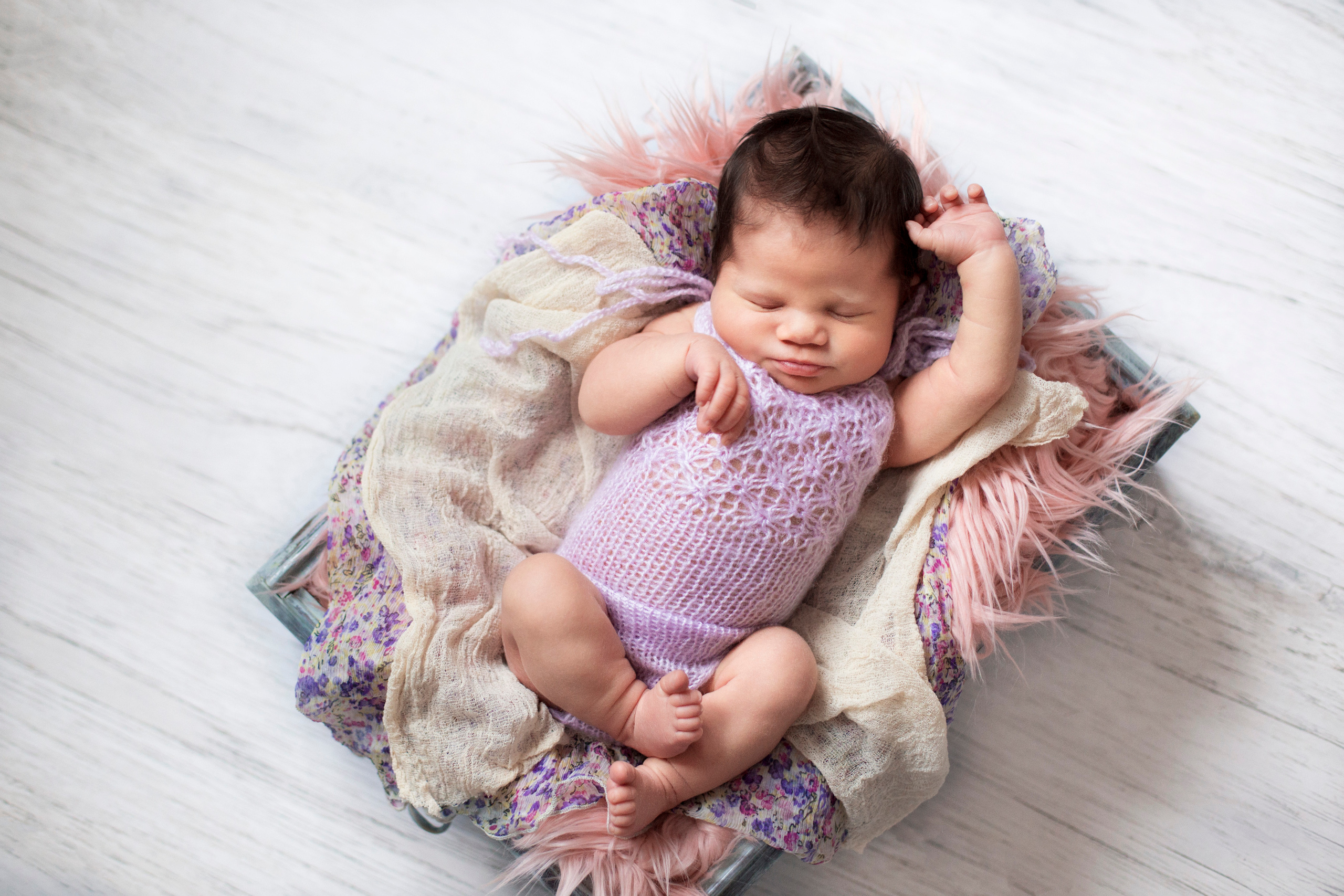 «А насколько отдыхаешь морально от «дня сурка», с чашечкой горячего чая. Фотограф новорождённых в городе Щёлково и Москве Екатерина Фоменко