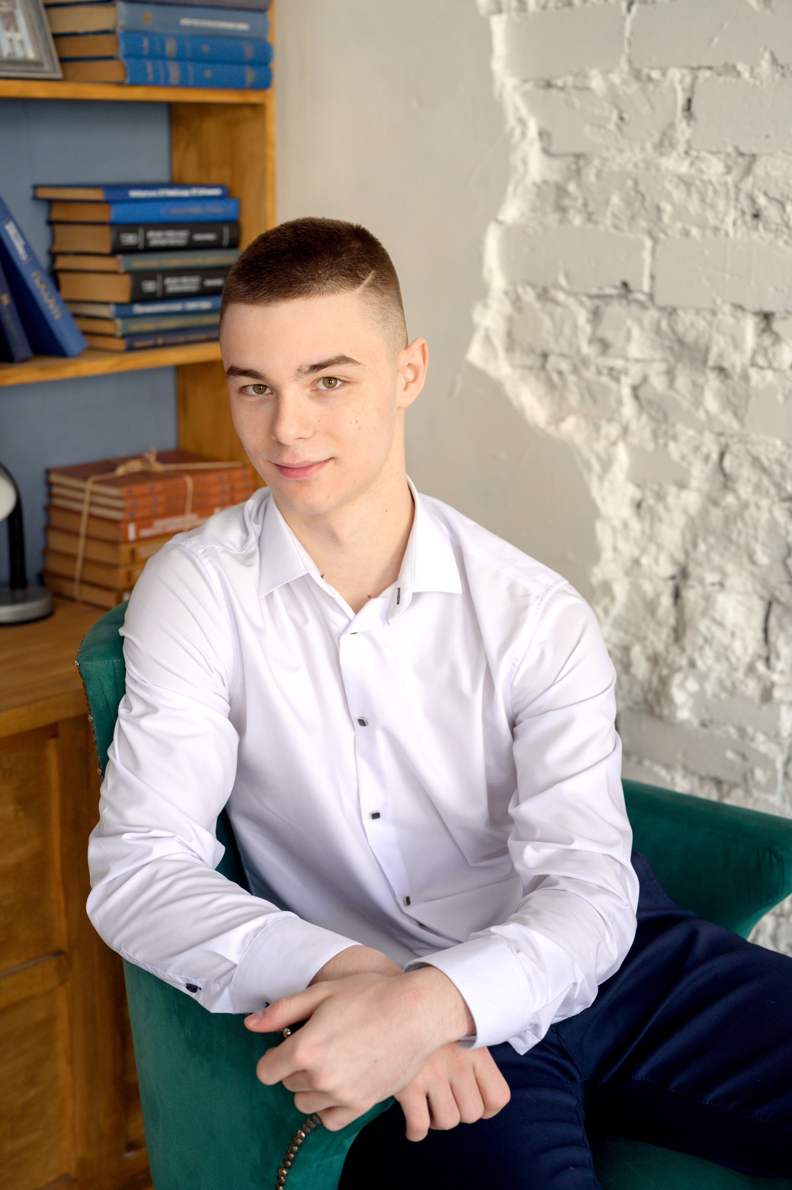 11 класс. студия. Фотограф новорожденных, семейный детский в Тюмени Татьяна Морозова