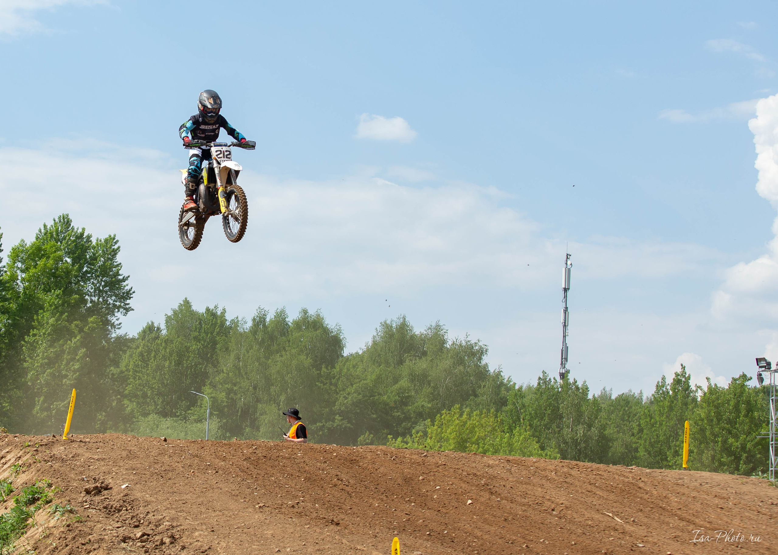Чемпионат Москвы по суперкроссу г. Москва. Крылатское. Репортажный фотограф в Москве
