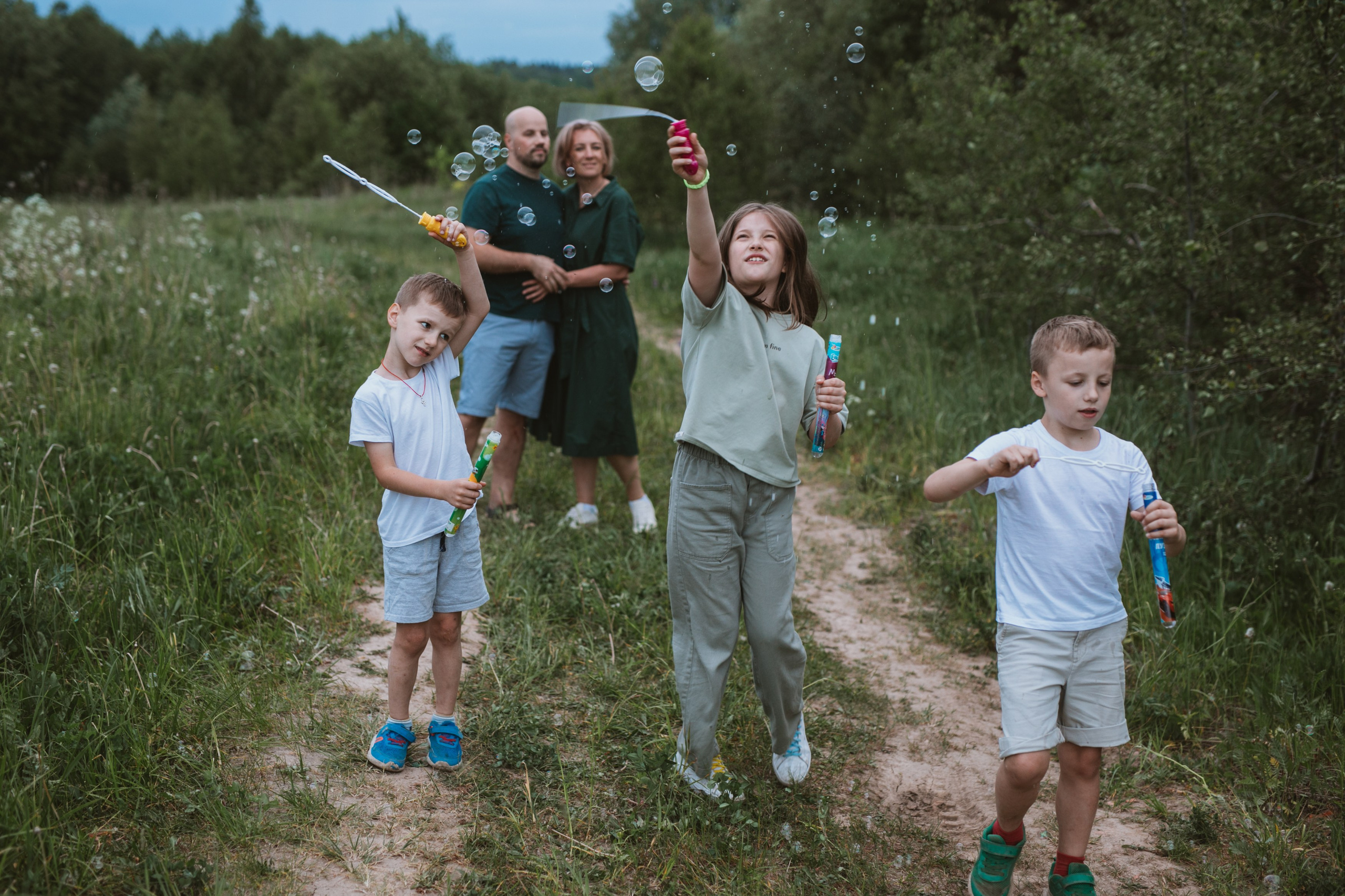 ГДЕ-ТО НАКАНУНЕ ЛЕТА :). Фотограф Наташа Румянцева