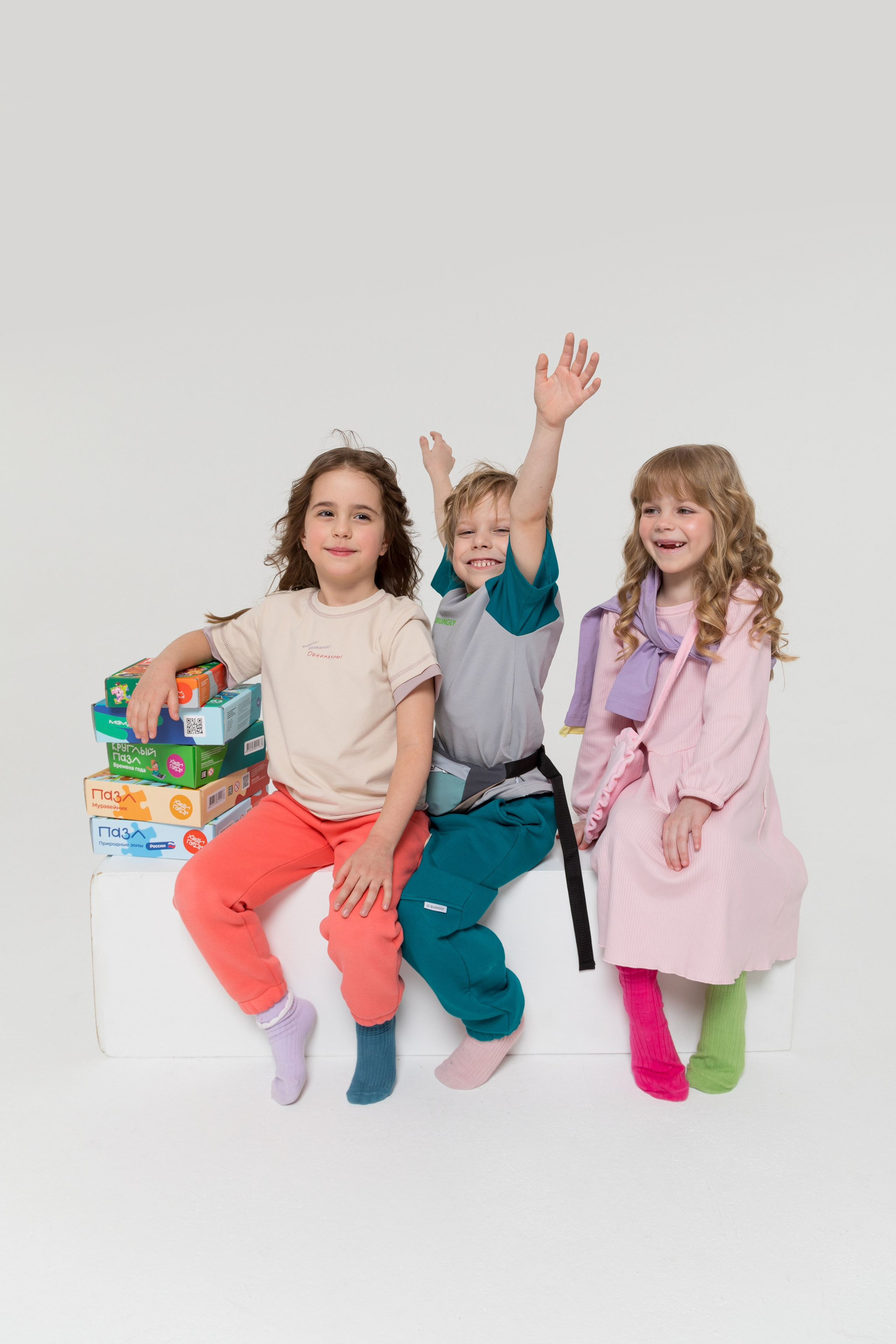 Имиджевая и каталожная съёмка для бренда детских пазлов. Детский и контент фотограф Надя Волкова Санкт-Петербург