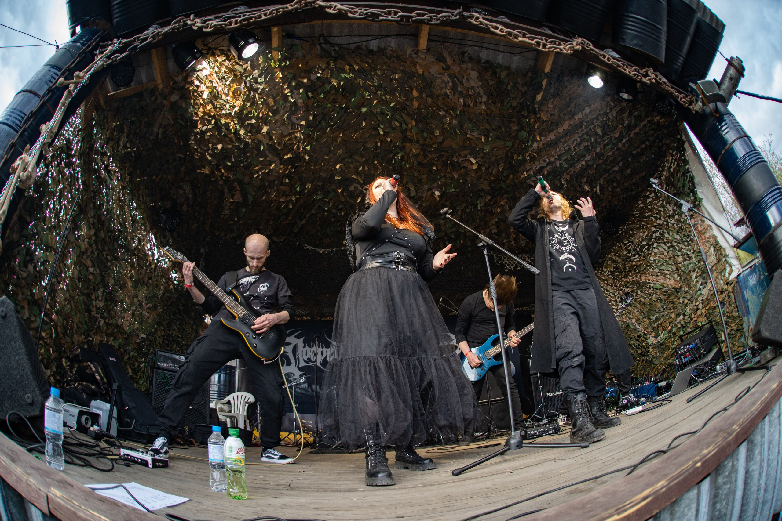 Фестиваль «ПОСРЕДИ КЛАДБИЩ И БОЛОТ»|Архангельск. Концертный и репортажный фотограф в Санкт-Петербурге Слава Пахомов