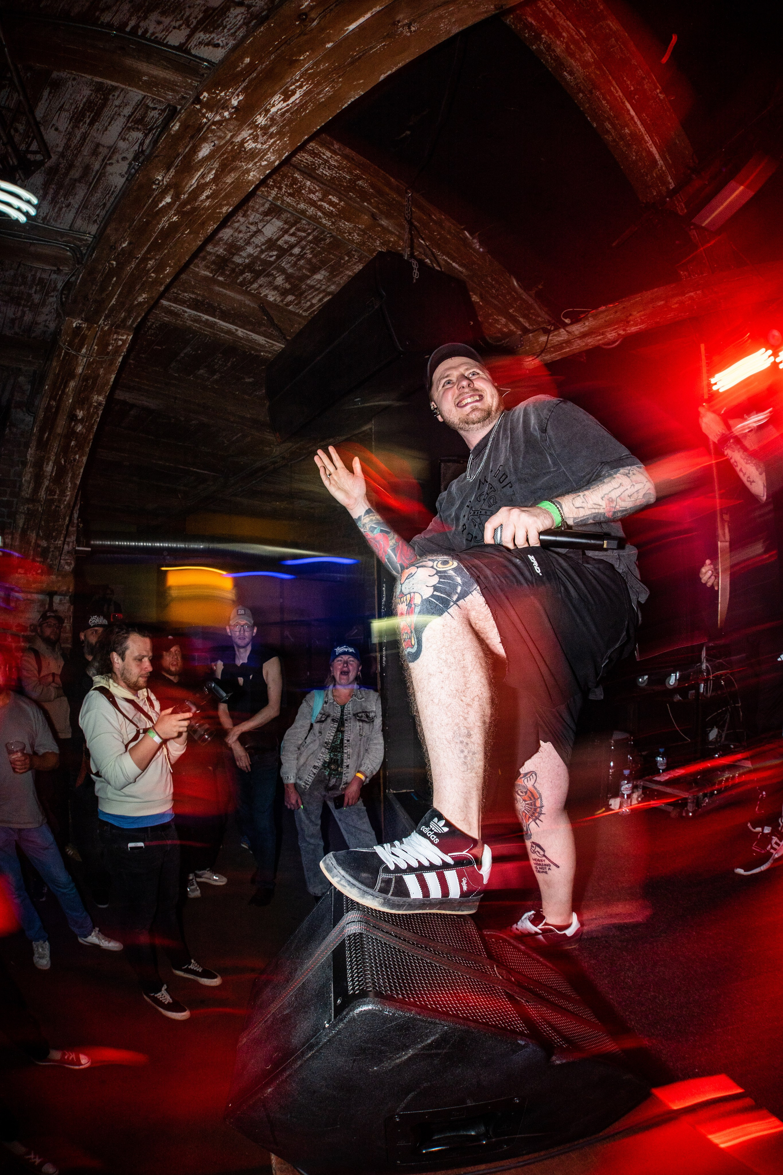 ОМУТ ГИГ|Zoccolo 2.0. Концертный и репортажный фотограф в Санкт-Петербурге Слава Пахомов