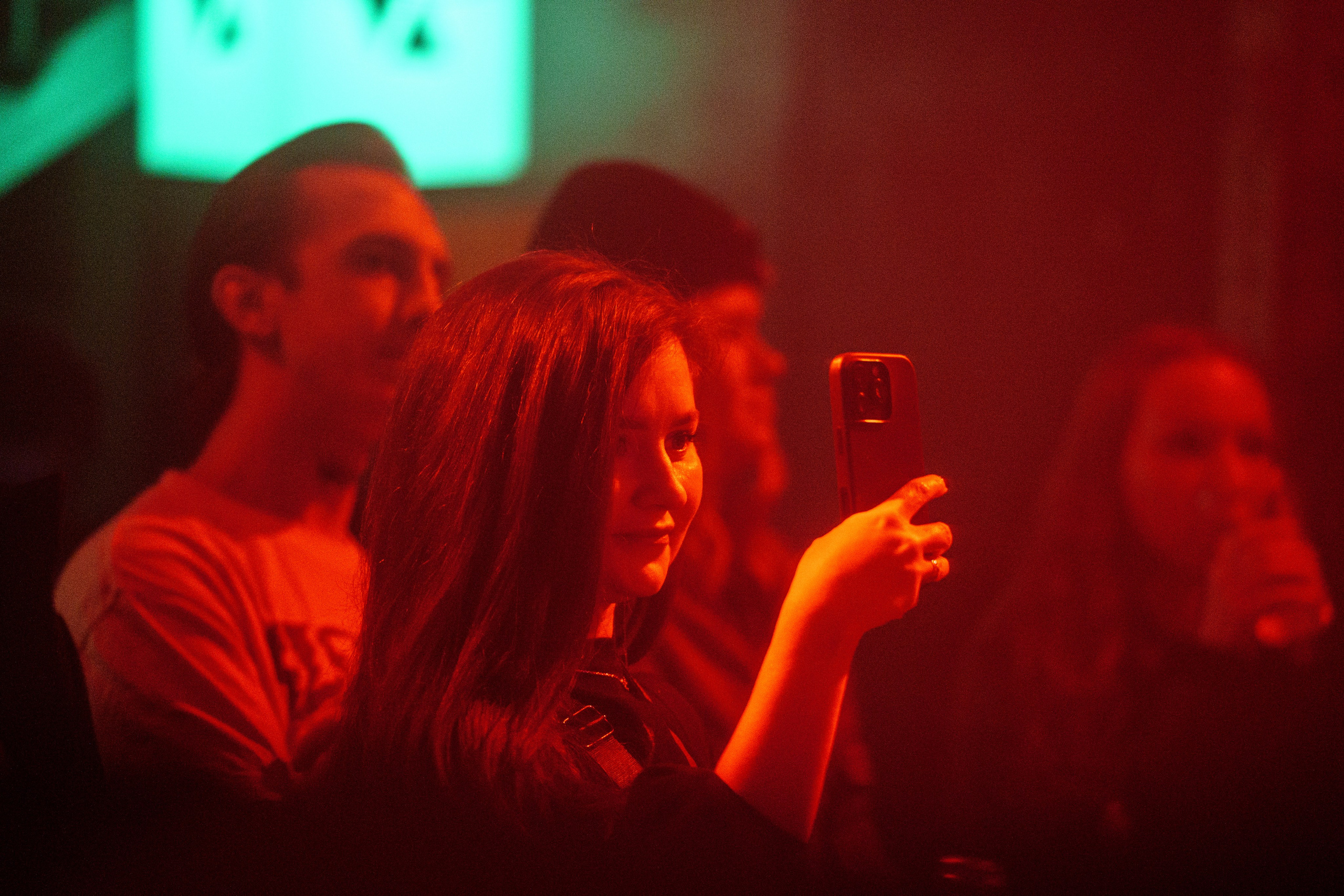 Inside the Rain|Ласточка. Концертный и репортажный фотограф в Санкт-Петербурге Слава Пахомов