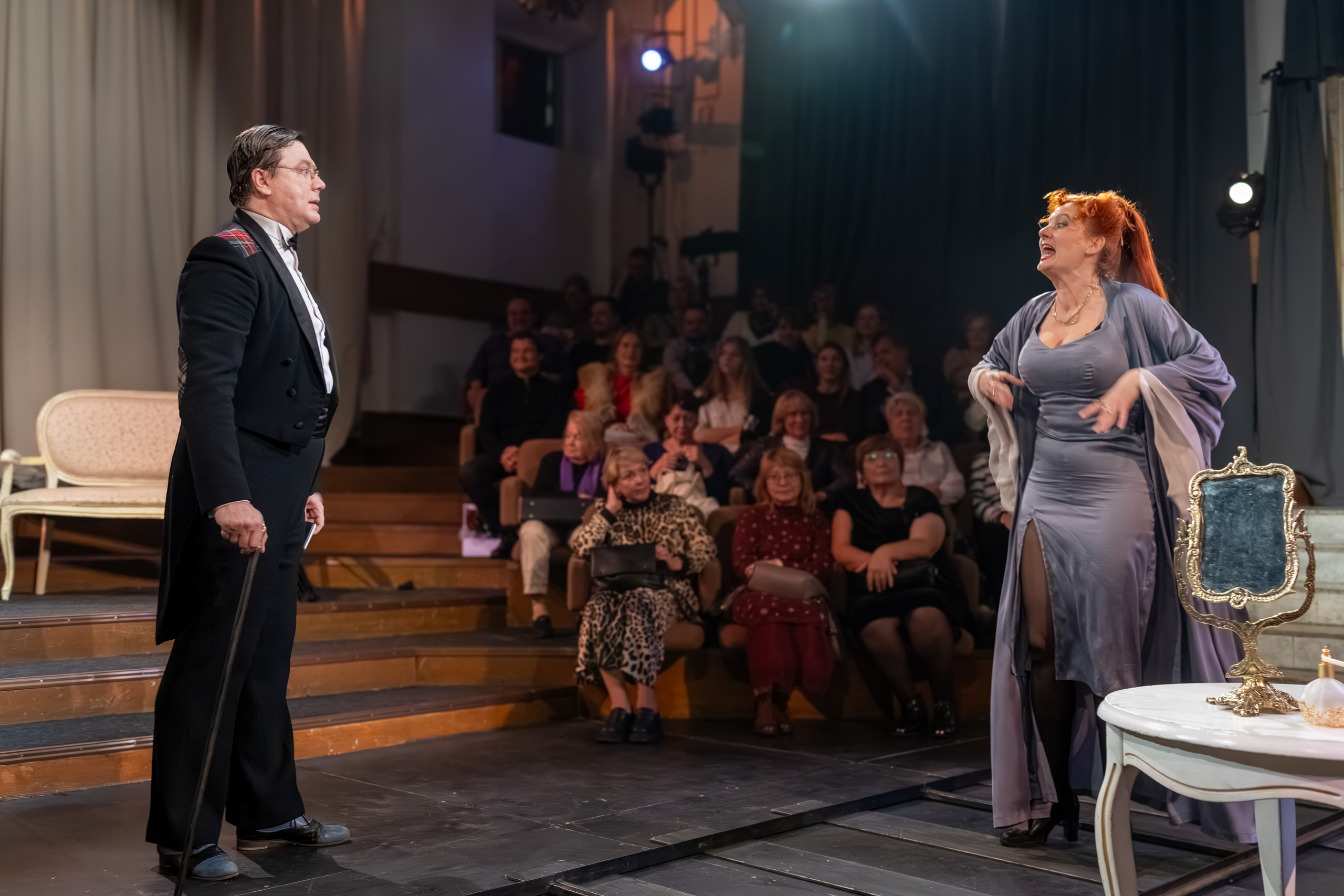 Театр Сфера: Гнездо перелётных птиц (100-й спекталь). Сайт фотографа Сергея Абрамова